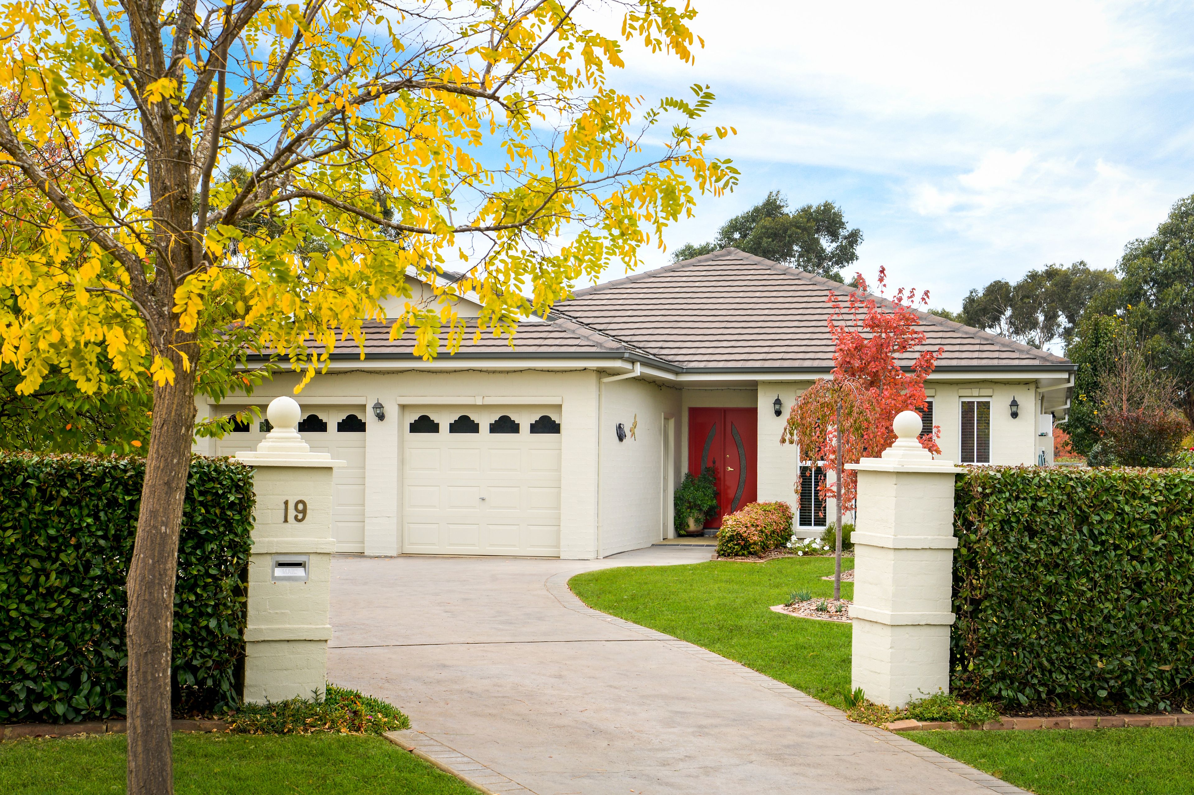 19 Stirling Drive