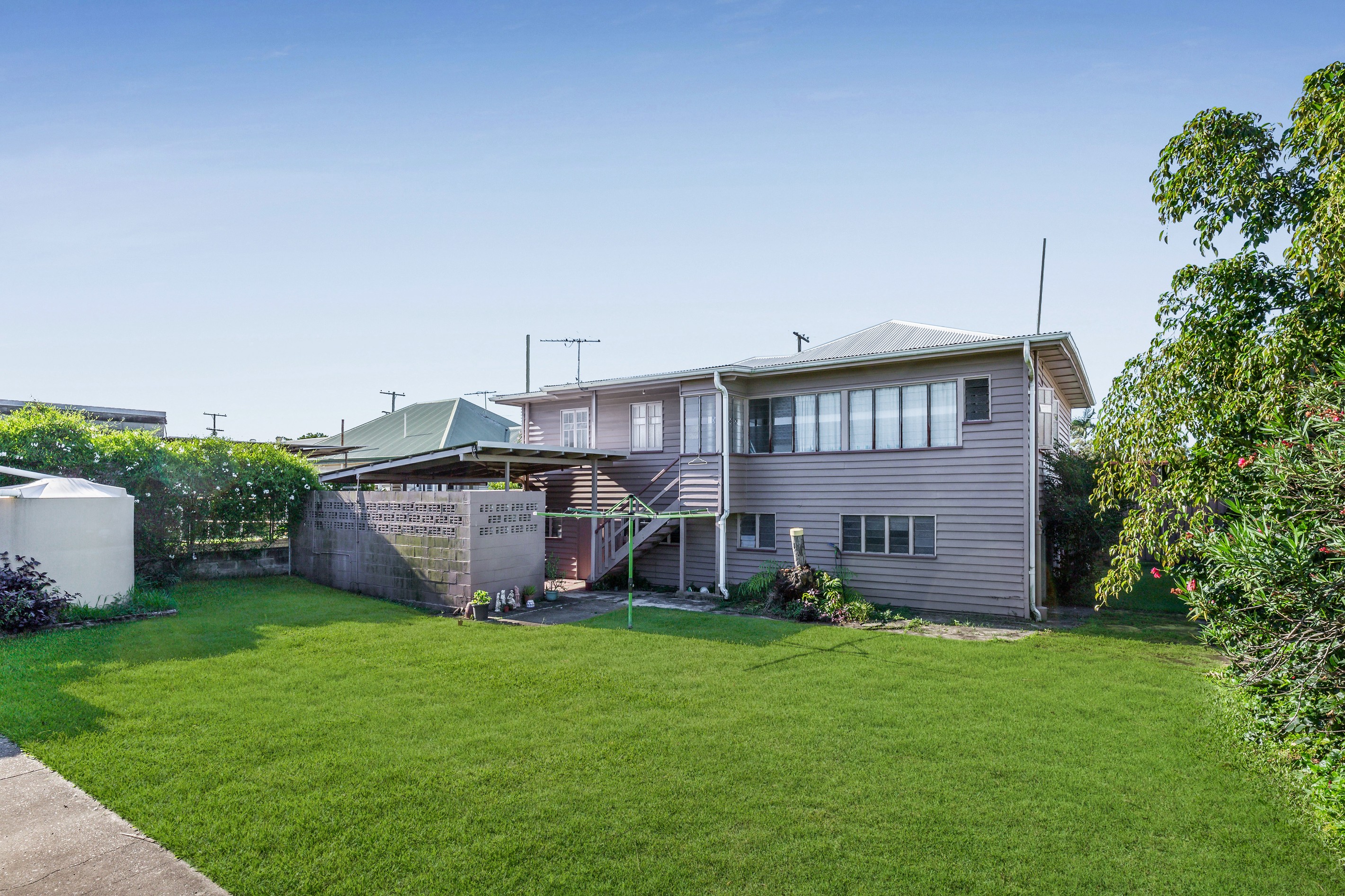 83 Raceview Avenue, Hendra, QLD 4011