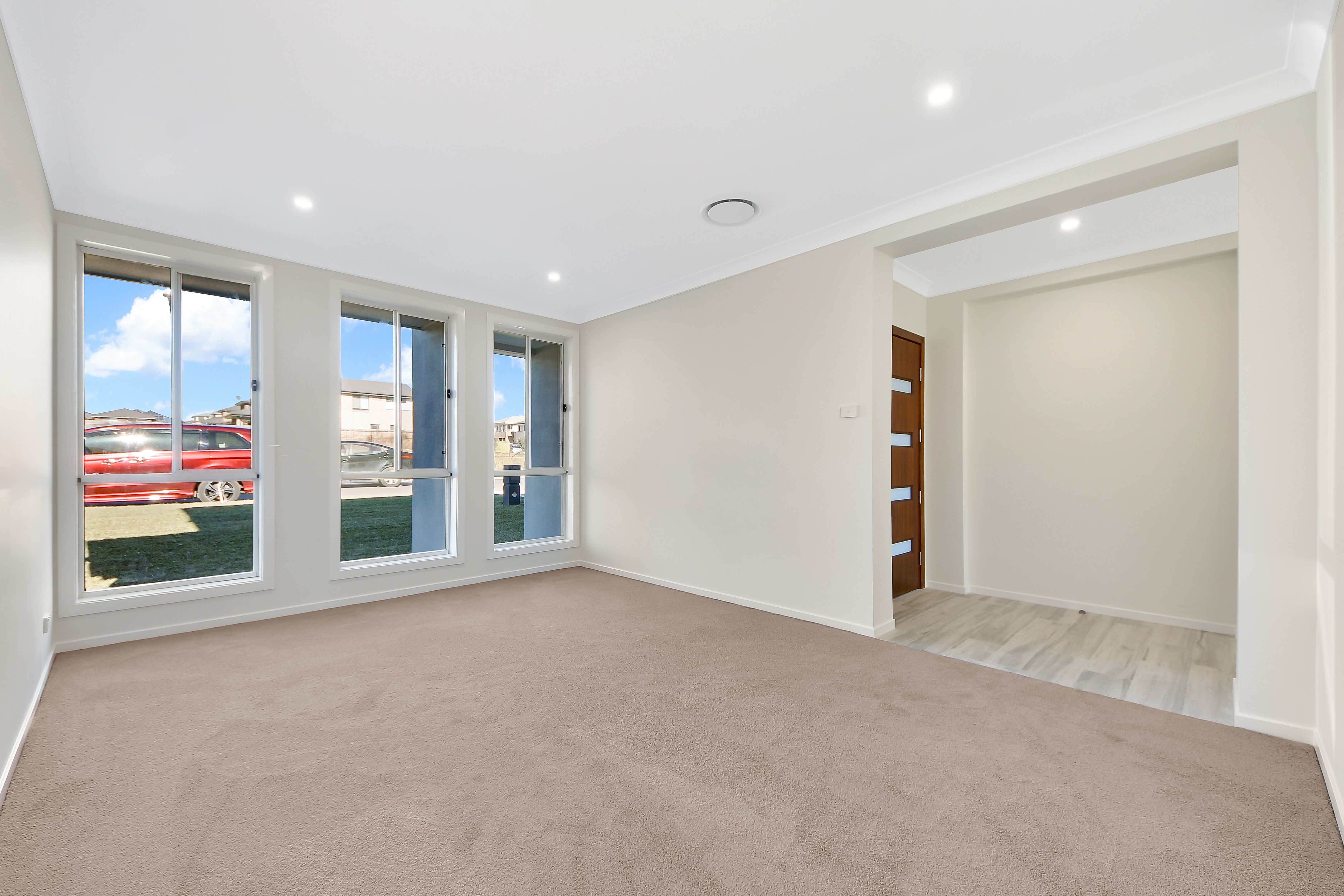 119 Dalmatia Avenue, Edmondson Park, NSW 2174