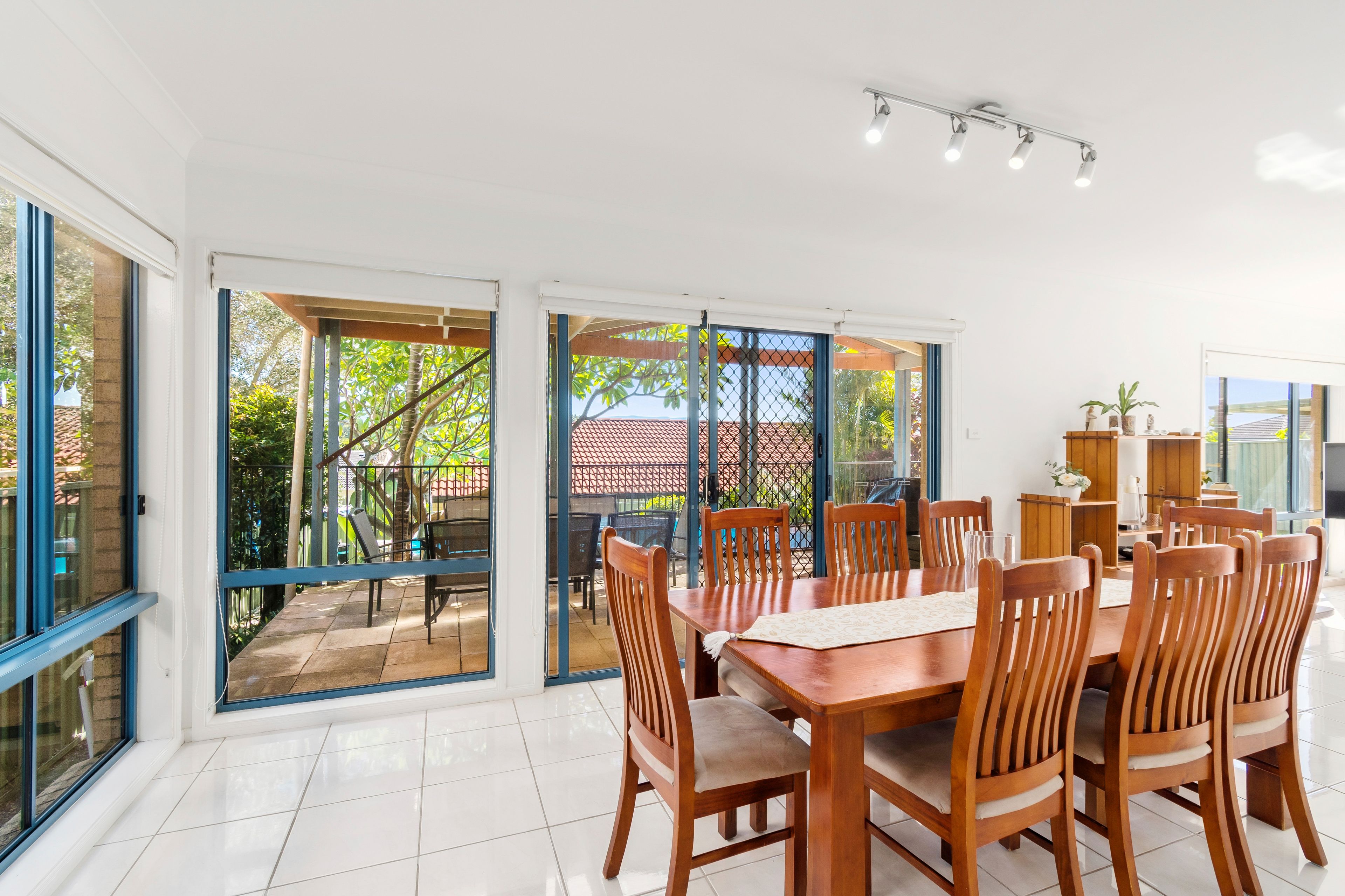 20 Mortlock Drive — photo 6 of 15
