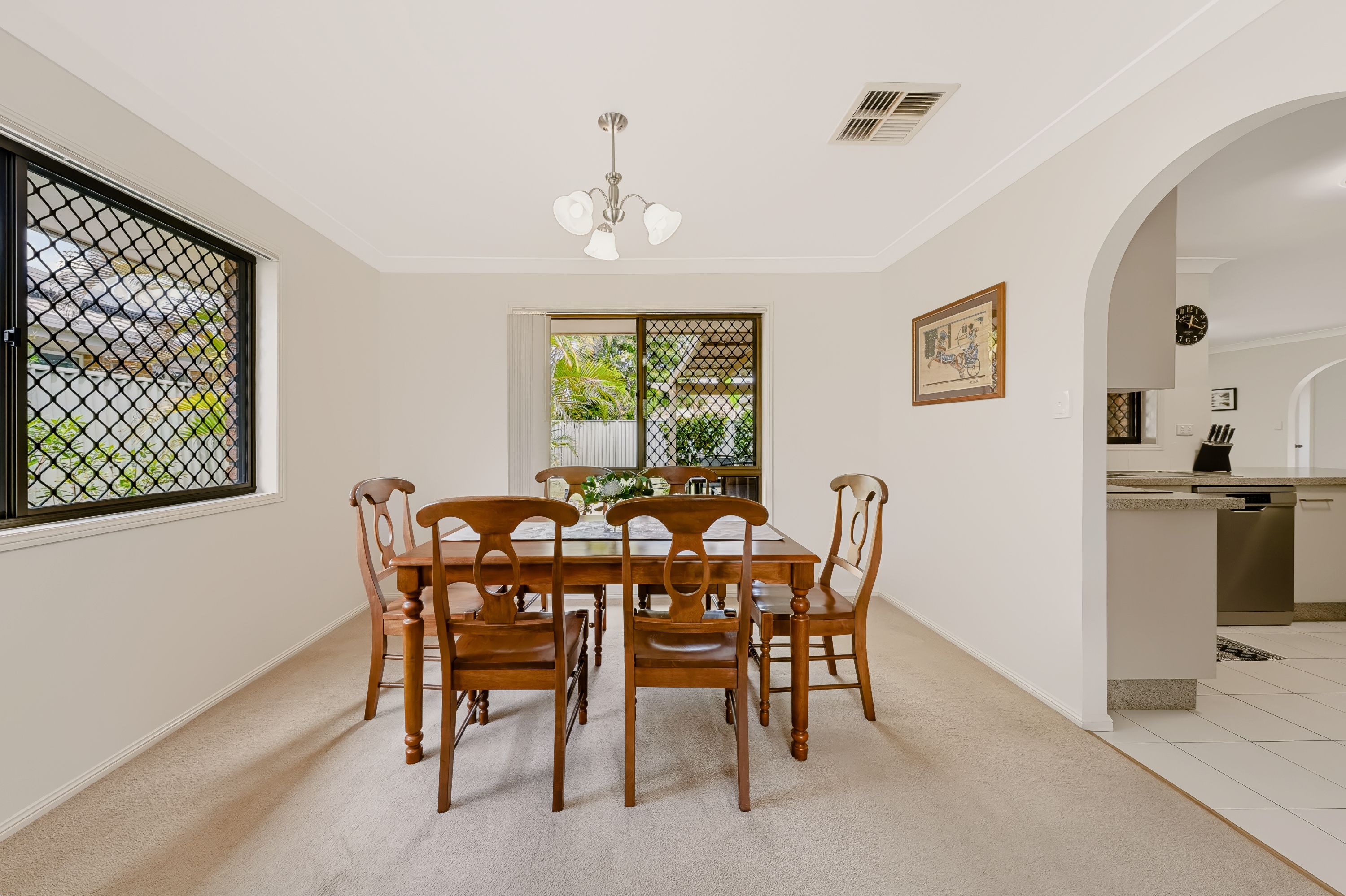 40 Somerton Street — photo 4 of 27