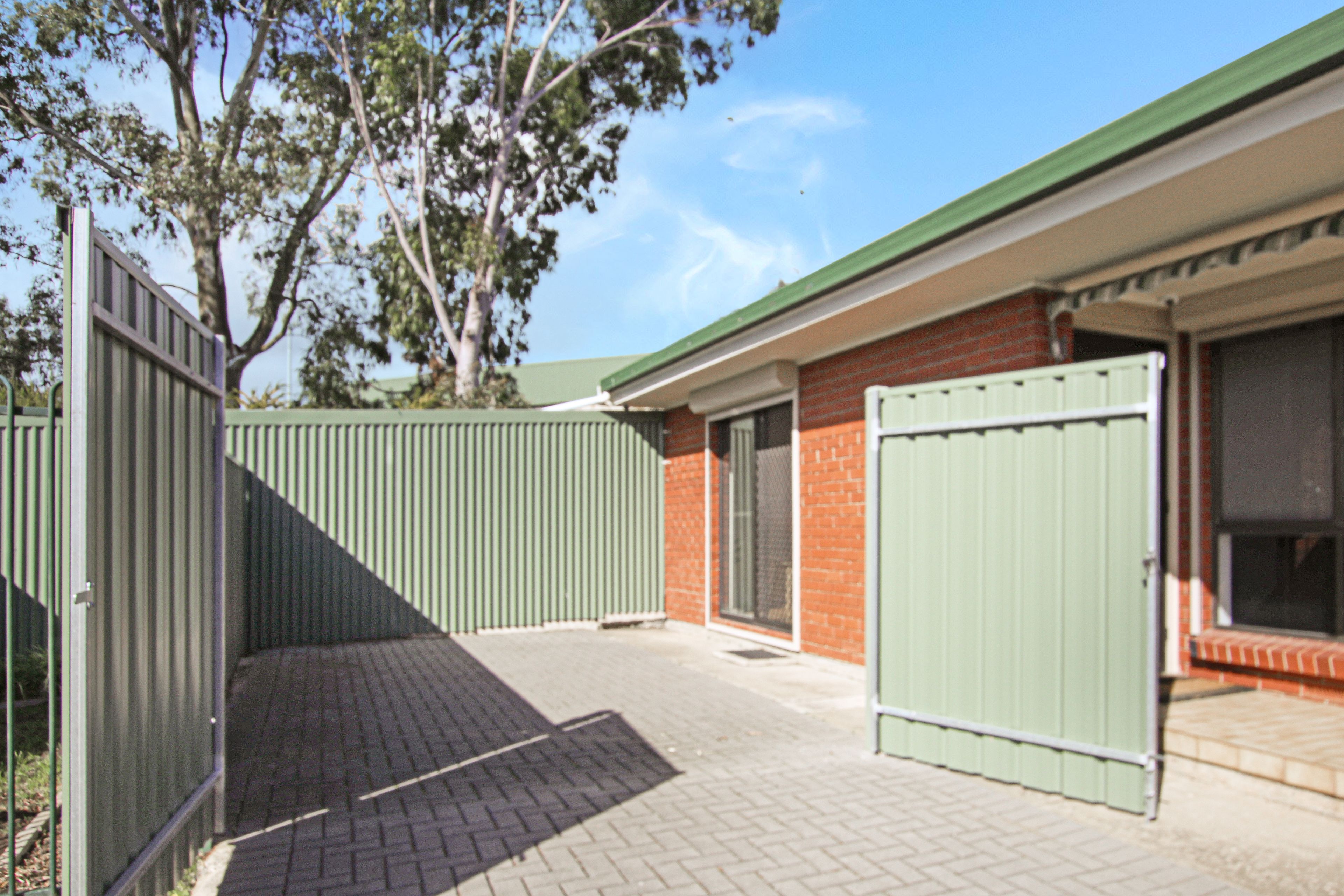 2/12 Ralph Street, Sturt, SA 5047