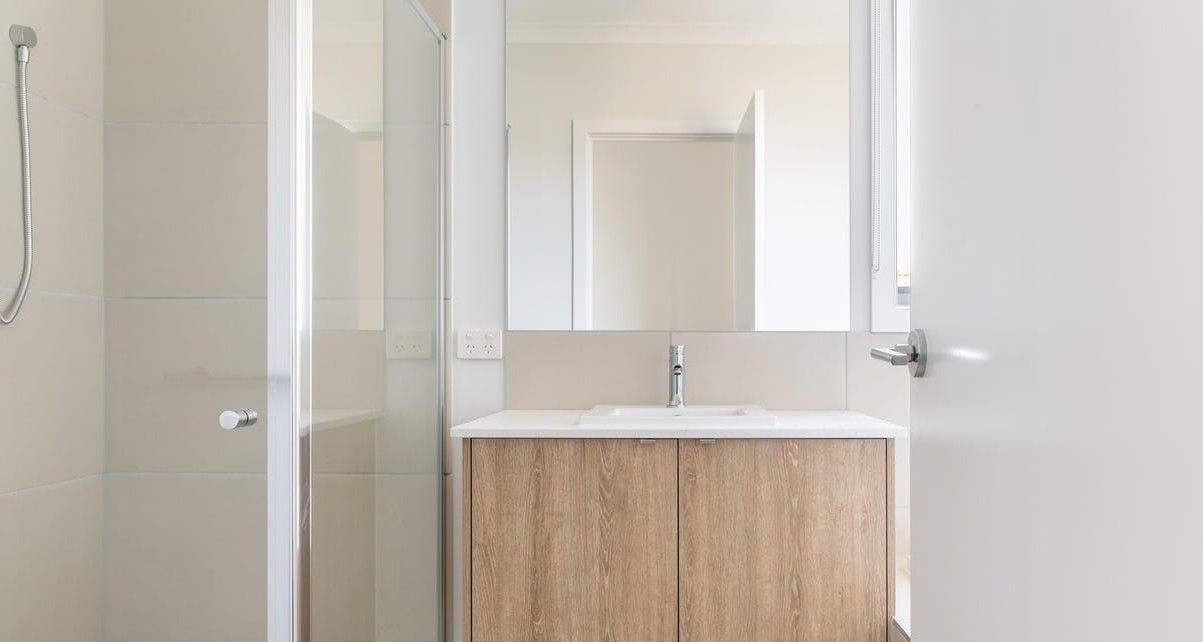 34 Pandorea Street — photo 7 of 14