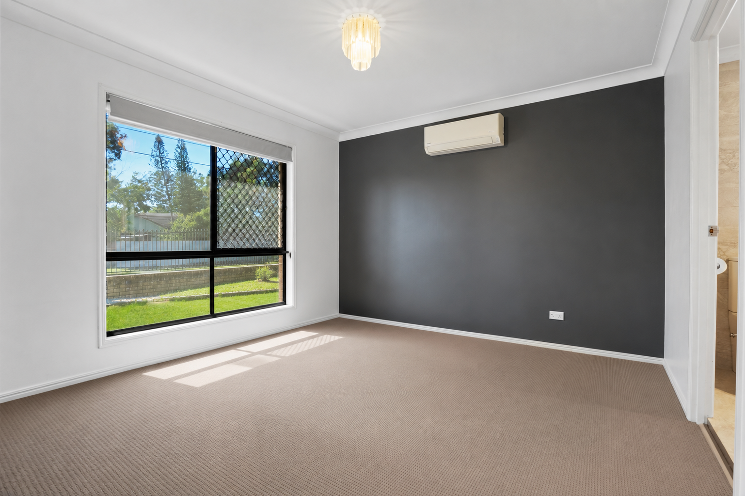 20 Keyes Street — photo 10 of 23