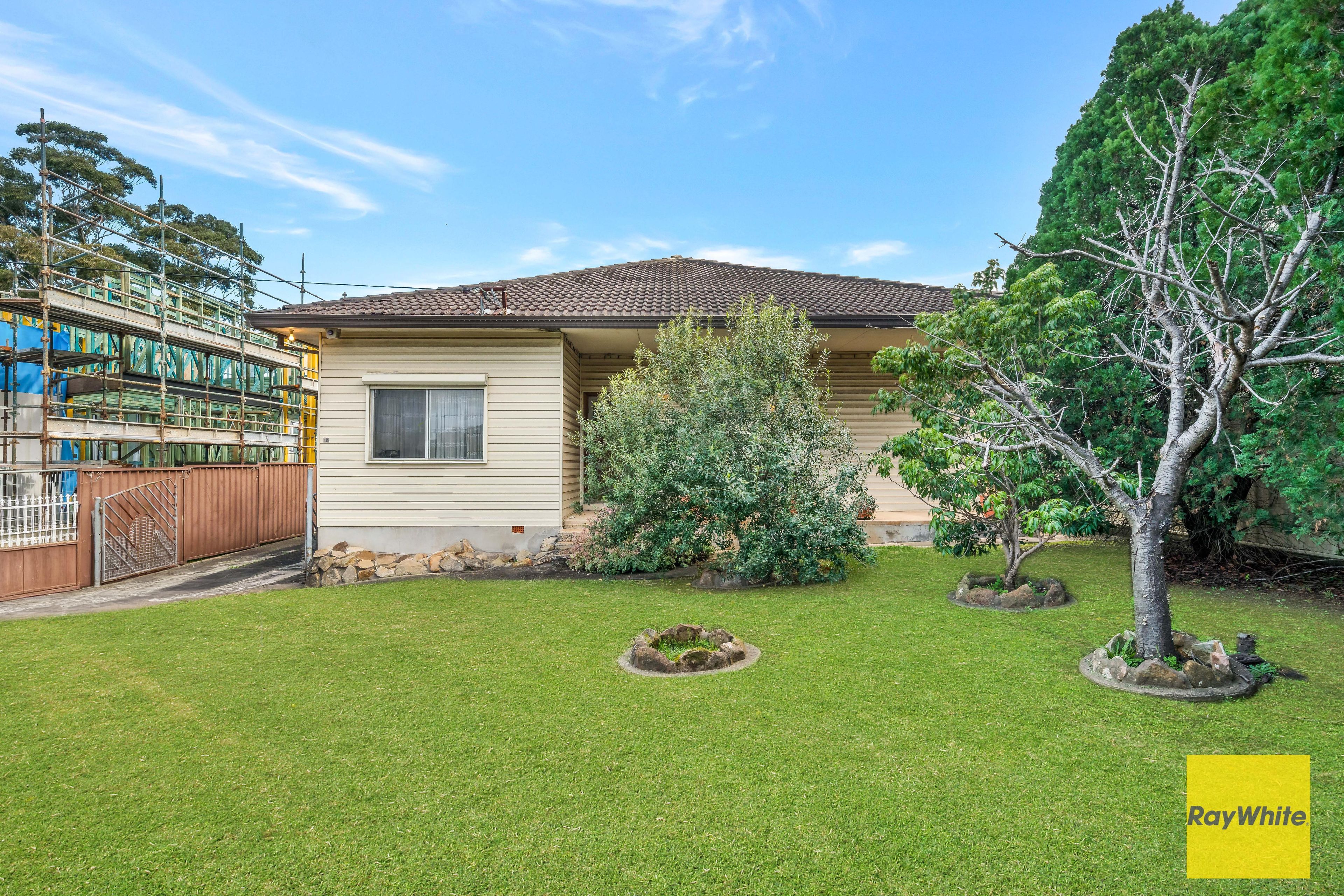 17 Bowden Street, Cabramatta, NSW 2166