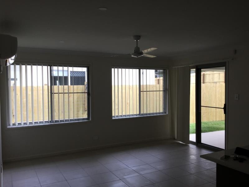 11a Chandon Court, Hillcrest, QLD 4118
