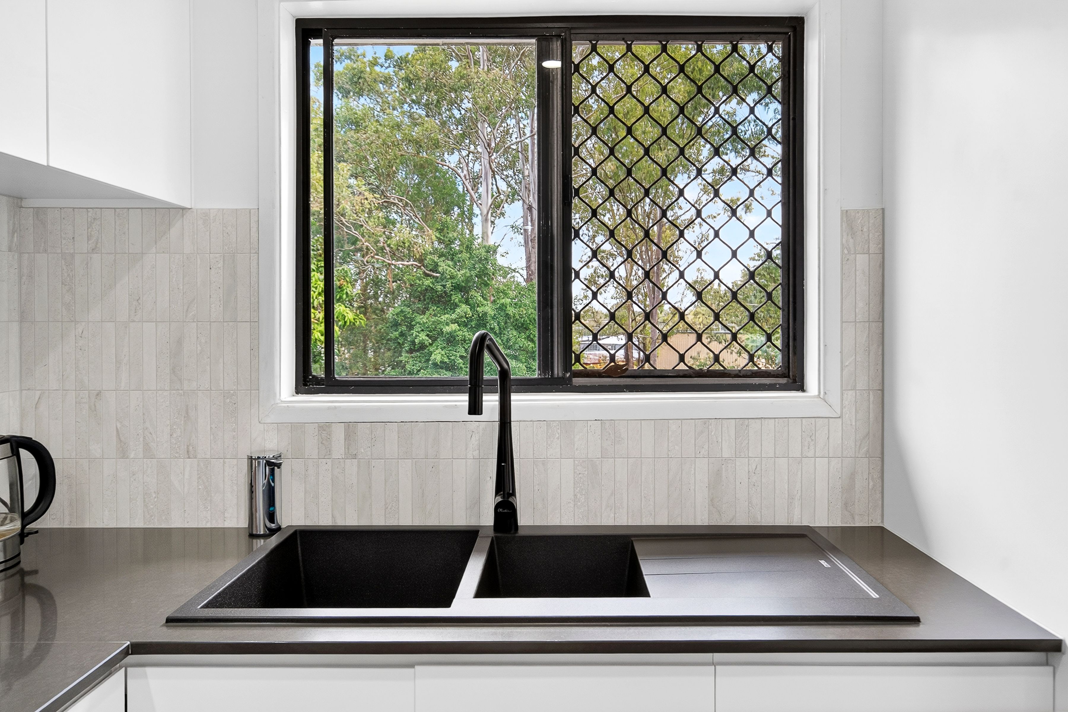 4 Wise Street, Bundamba, QLD 4304