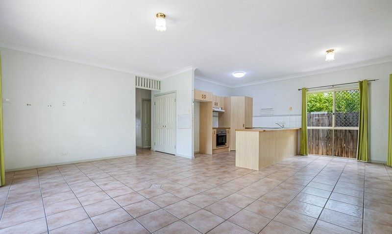 5 Richmond Place, Forest Lake, QLD 4078