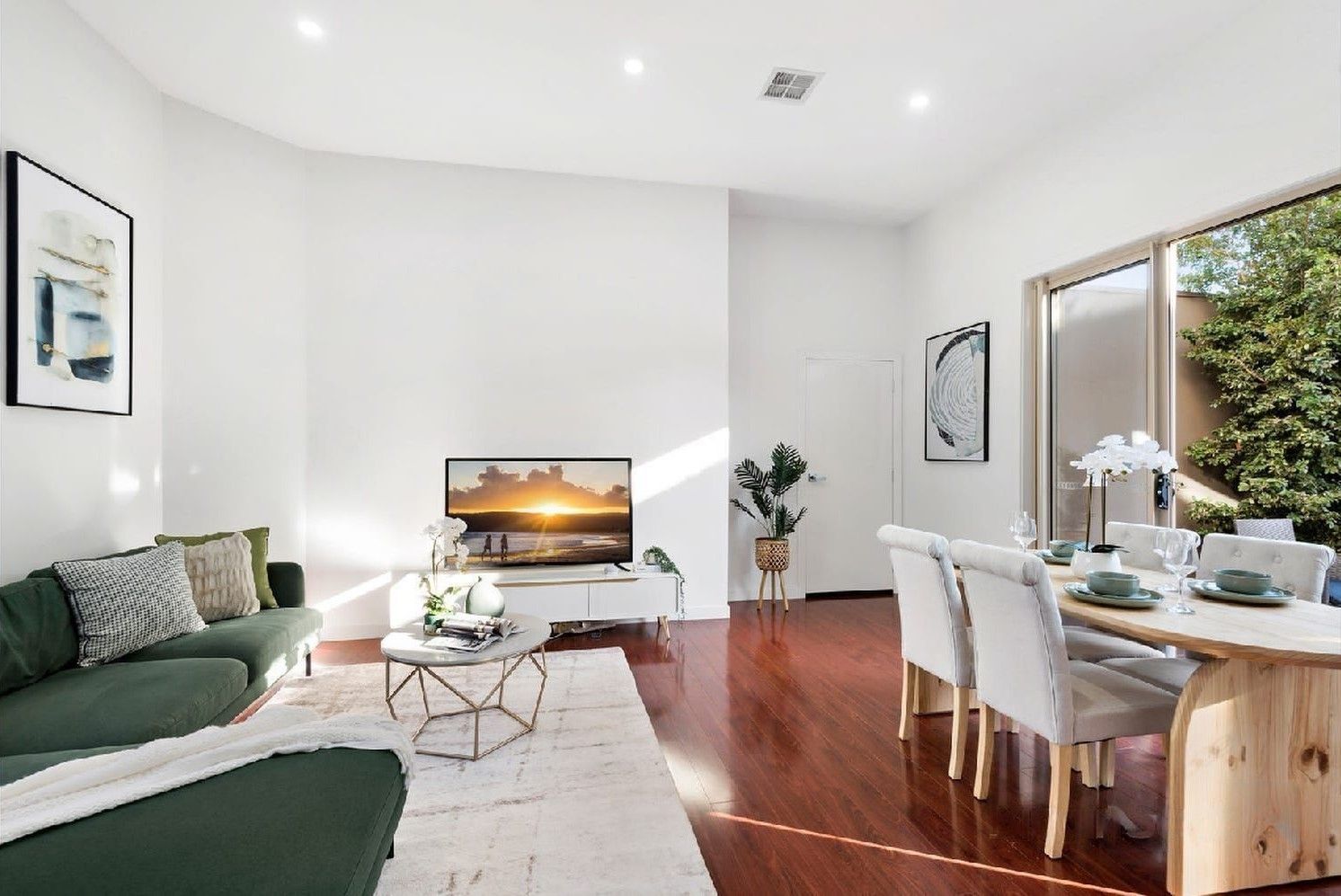 1/20 Gillard Street, Burwood, VIC 3125