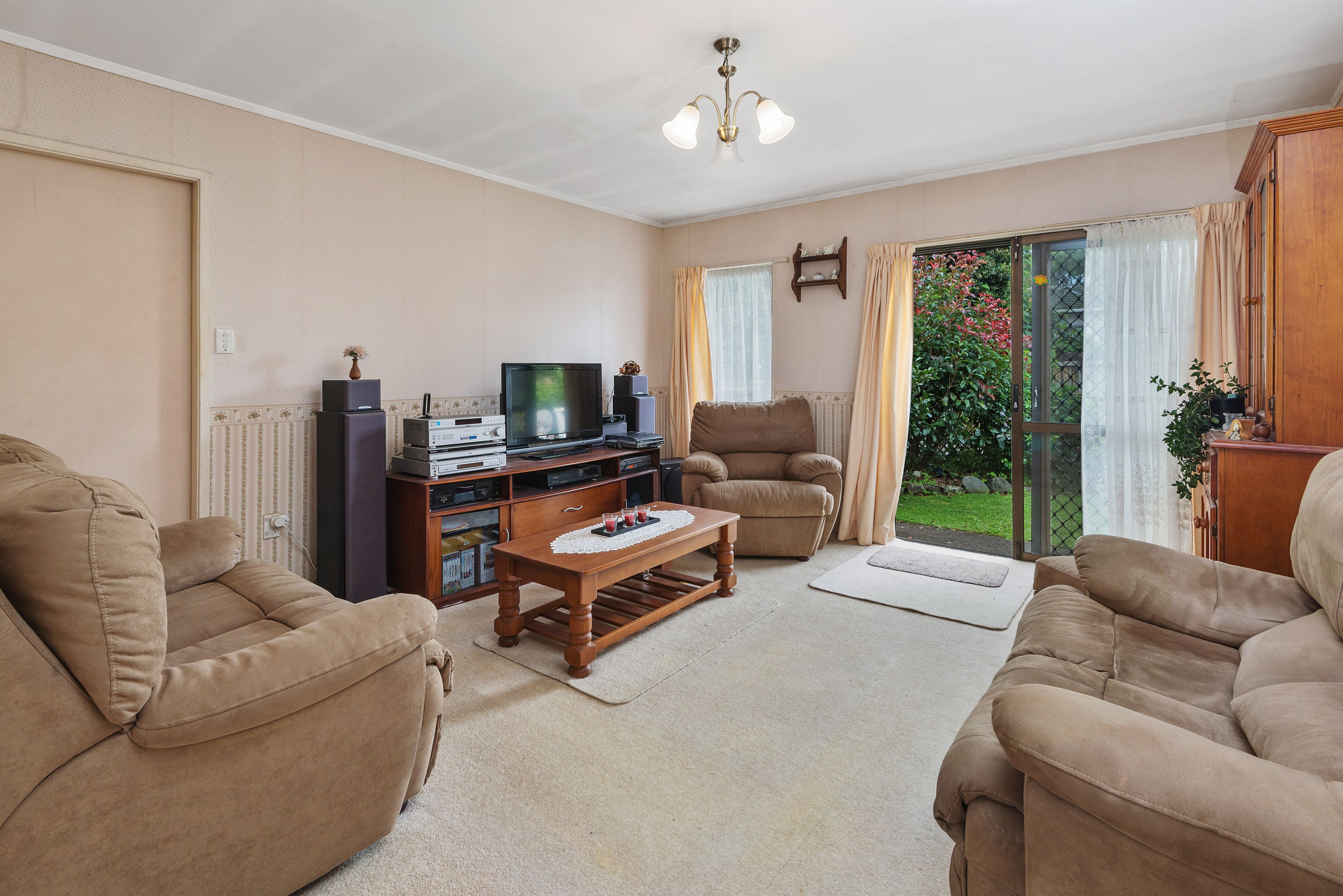 1/17 Kindergarten Drive, Conifer Grove, Manukau City