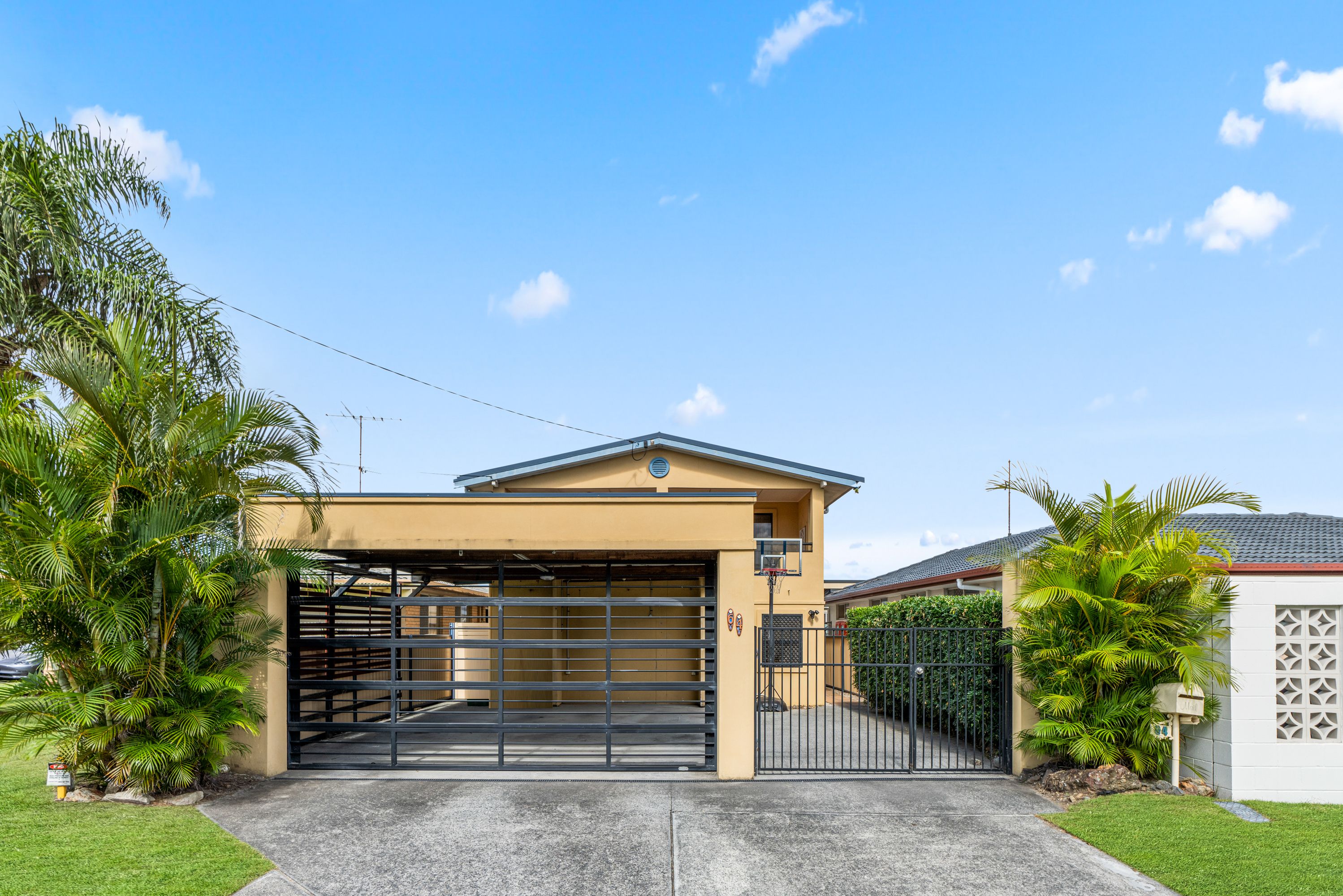 64 Townson Avenue, Palm Beach, QLD 4221