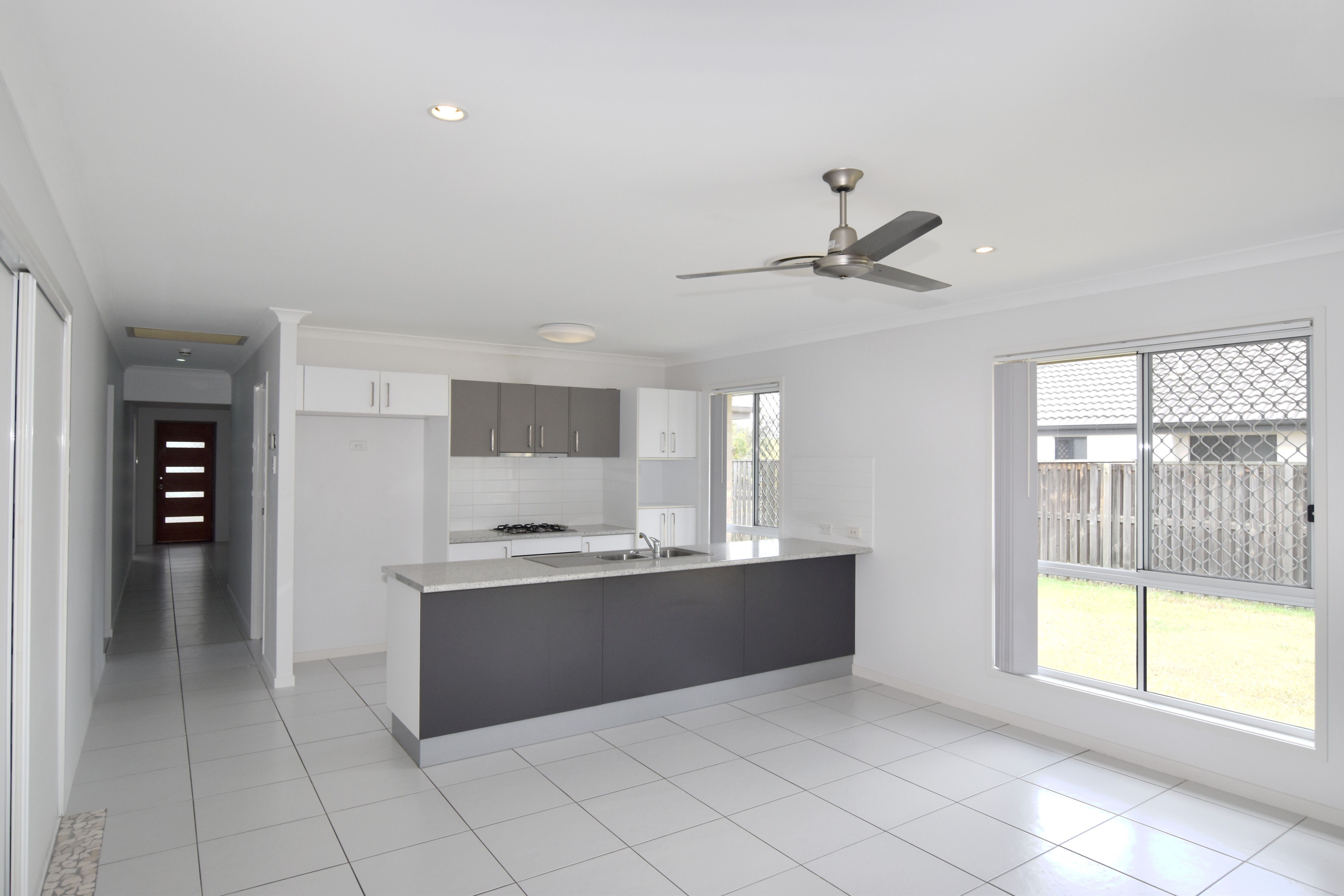 10 Pipit Place, Glen Eden, QLD 4680