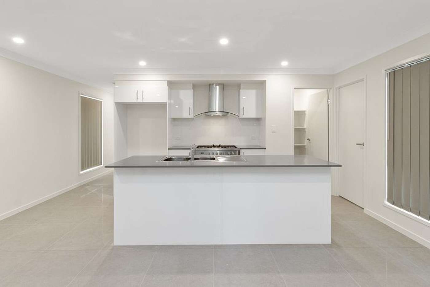 39 Tomaree Crescent, South Ripley, QLD 4306