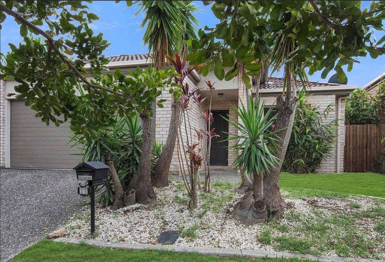 11 Lexey Crescent, Wakerley, QLD 4154
