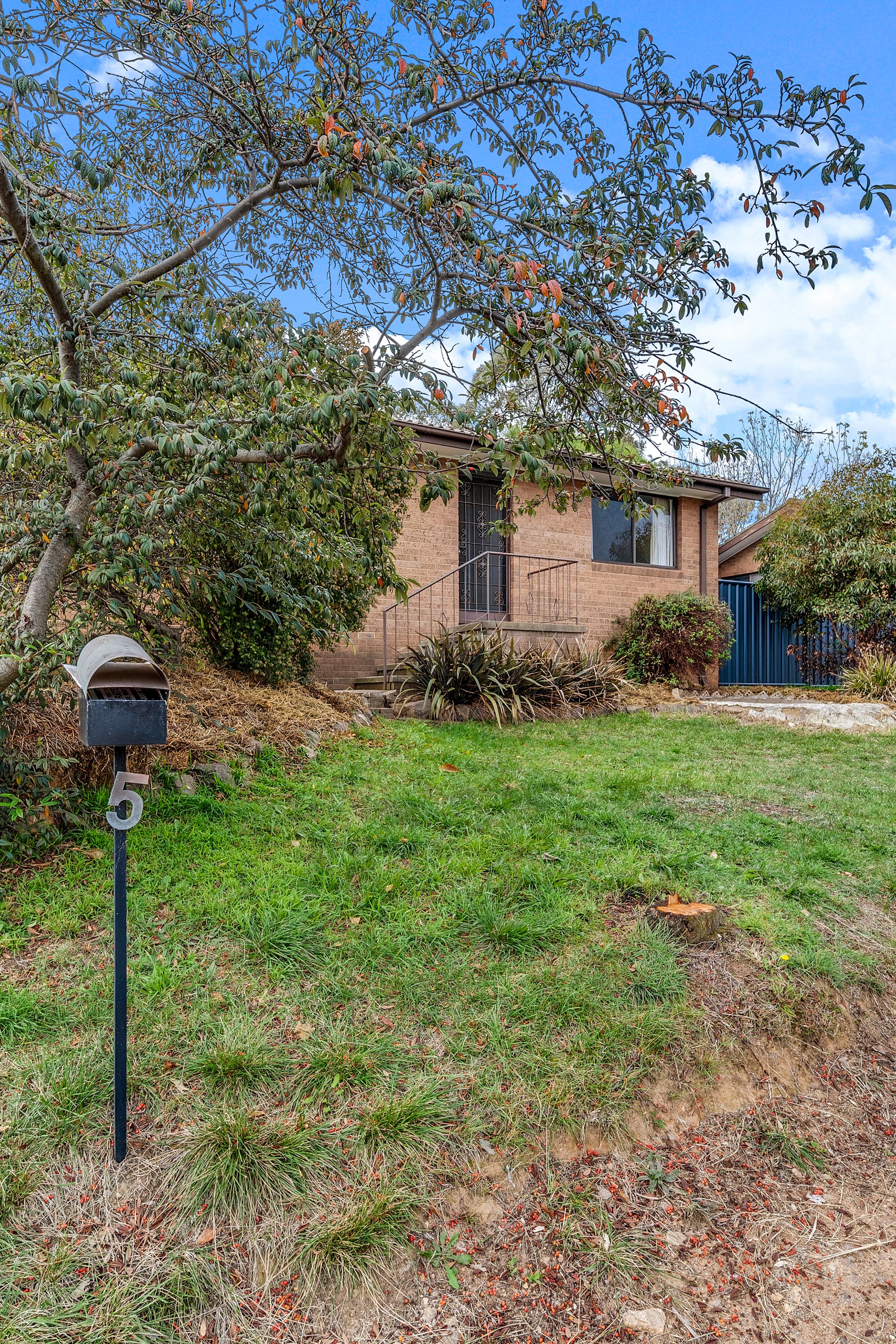 5 Schaffer Place, Charnwood, ACT 2615