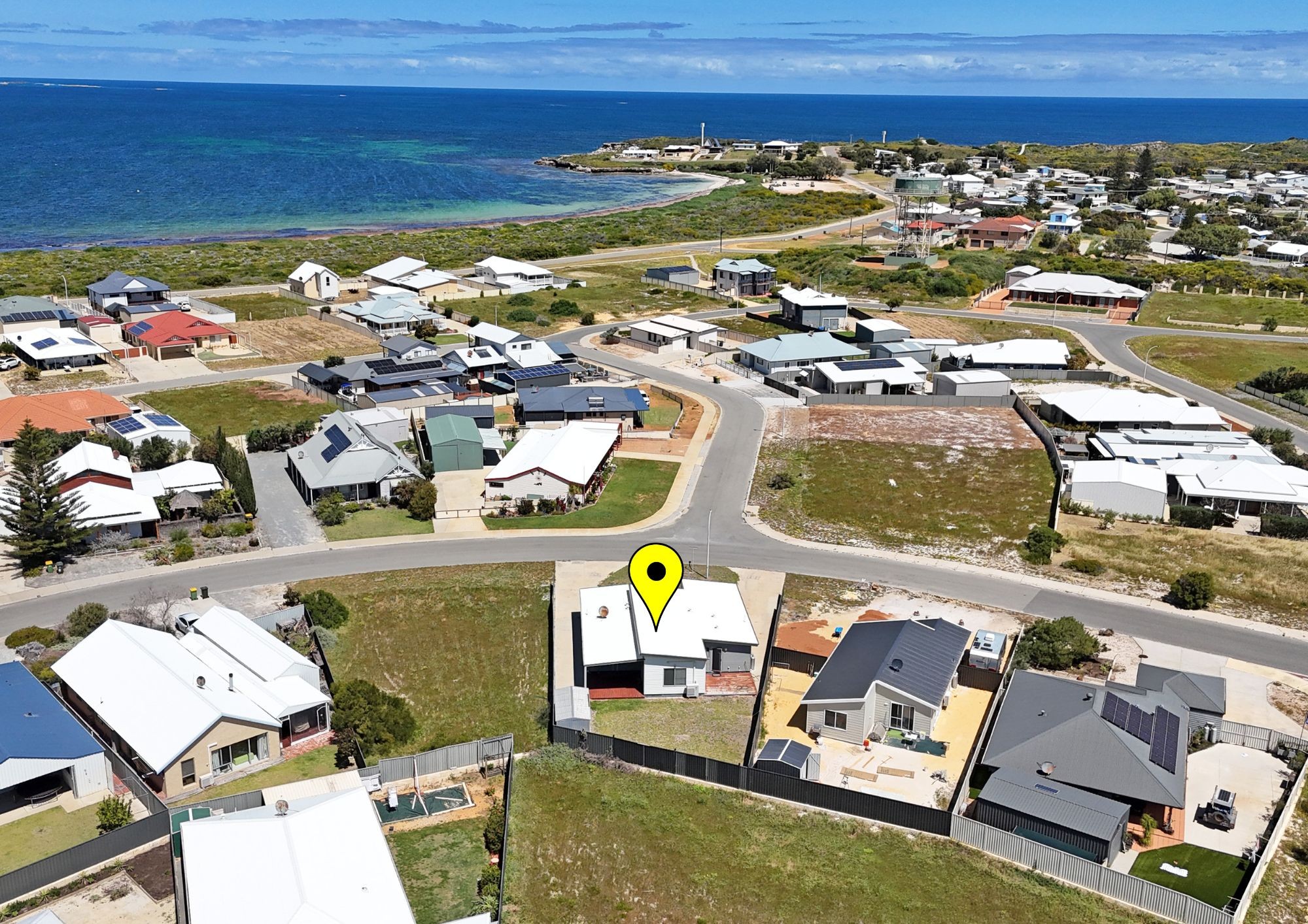 28 Worthington Street, Green Head, WA 6514