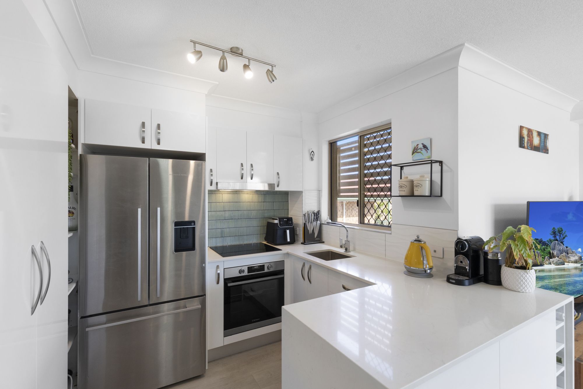 6/13D Wyndham Avenue — photo 5 of 19