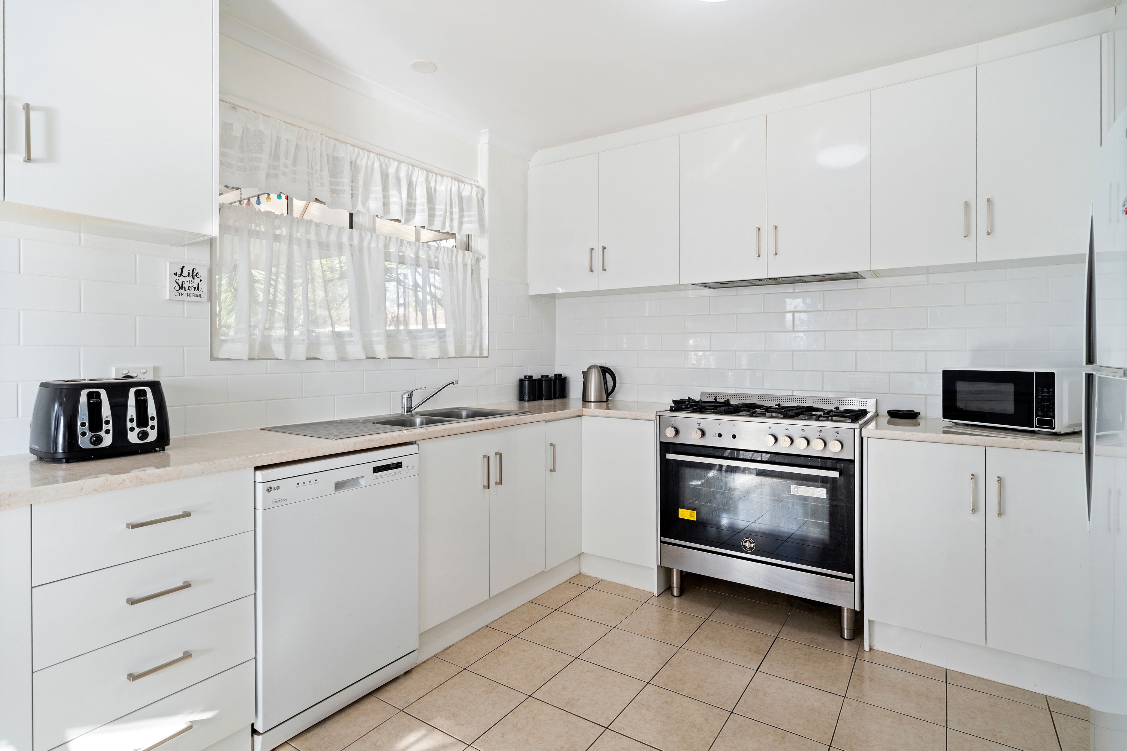 12 Aragon Road — photo 16 of 26
