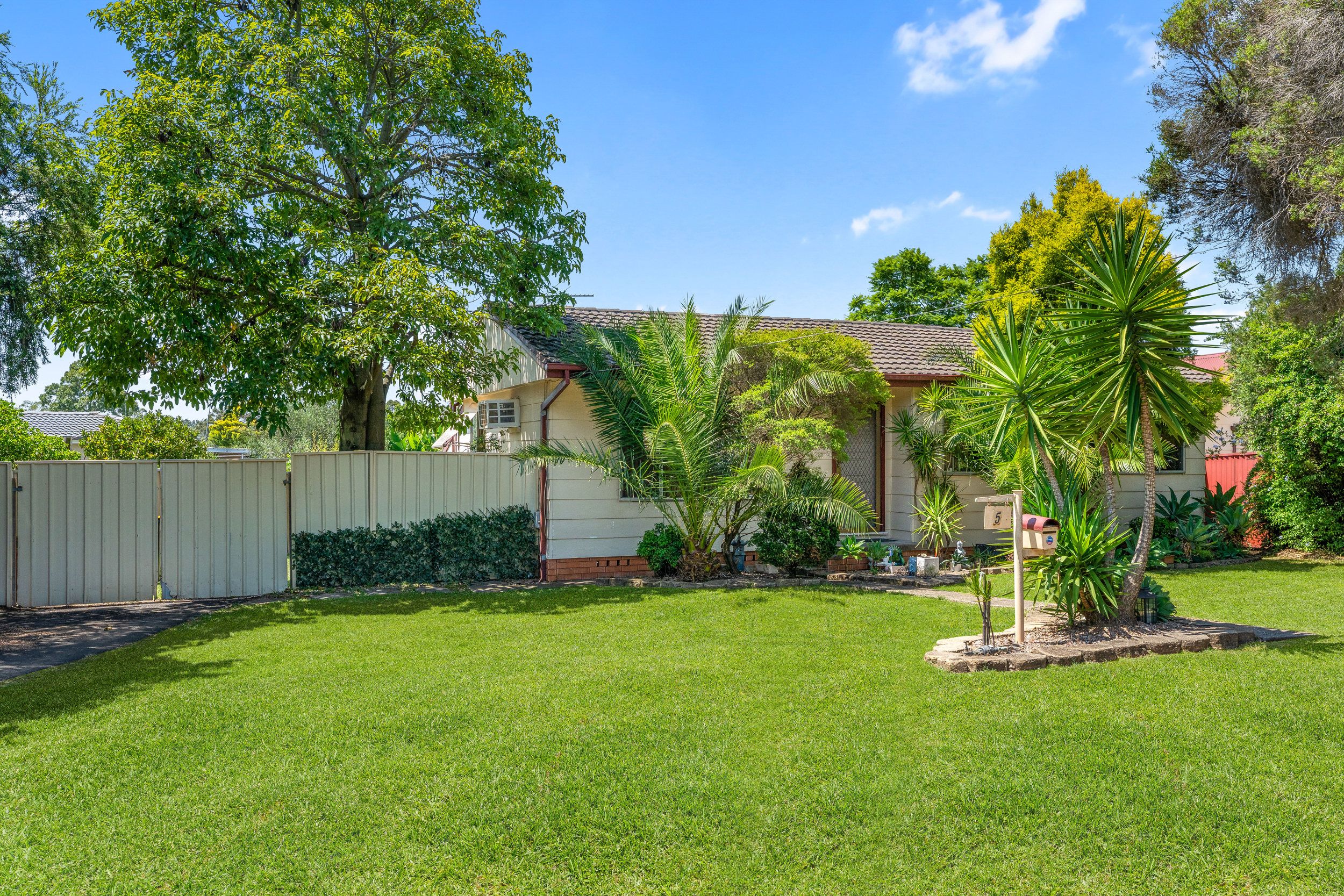 5 Denzil Avenue, St Clair, NSW