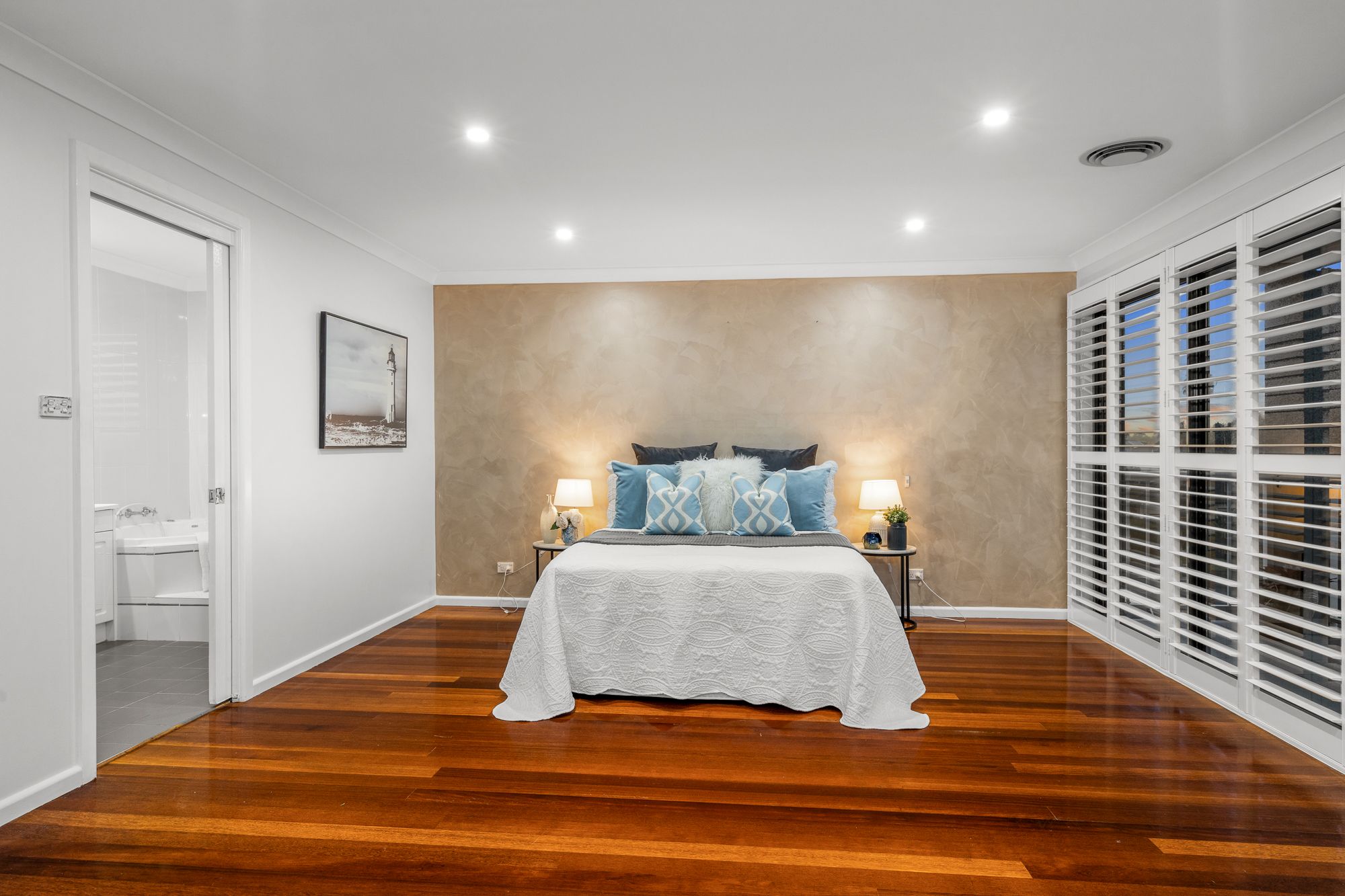 4 Sovereign Avenue — photo 8 of 20