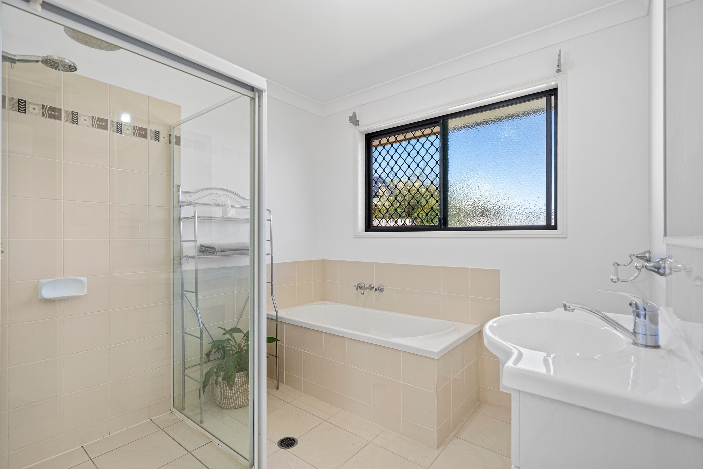 8 Kurrajong Court — photo 14 of 18