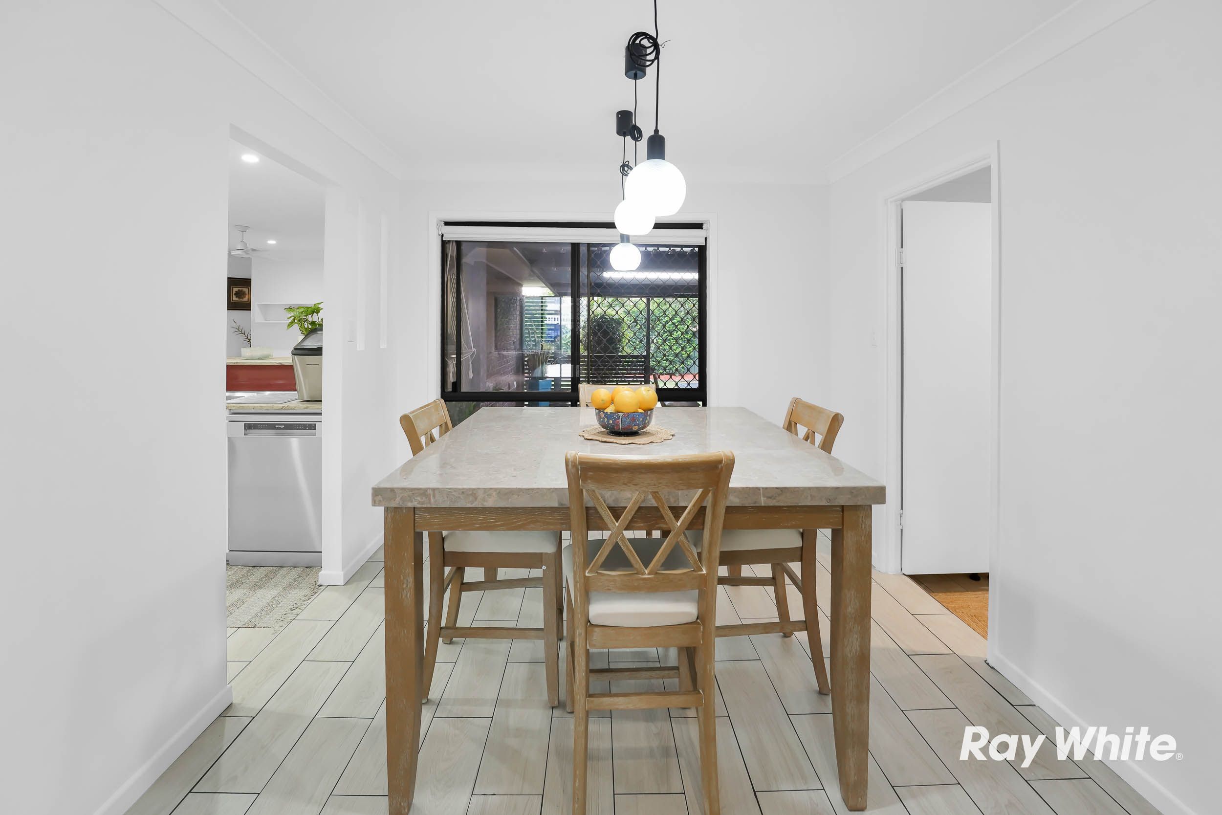 15 Carlos Street — photo 3 of 30