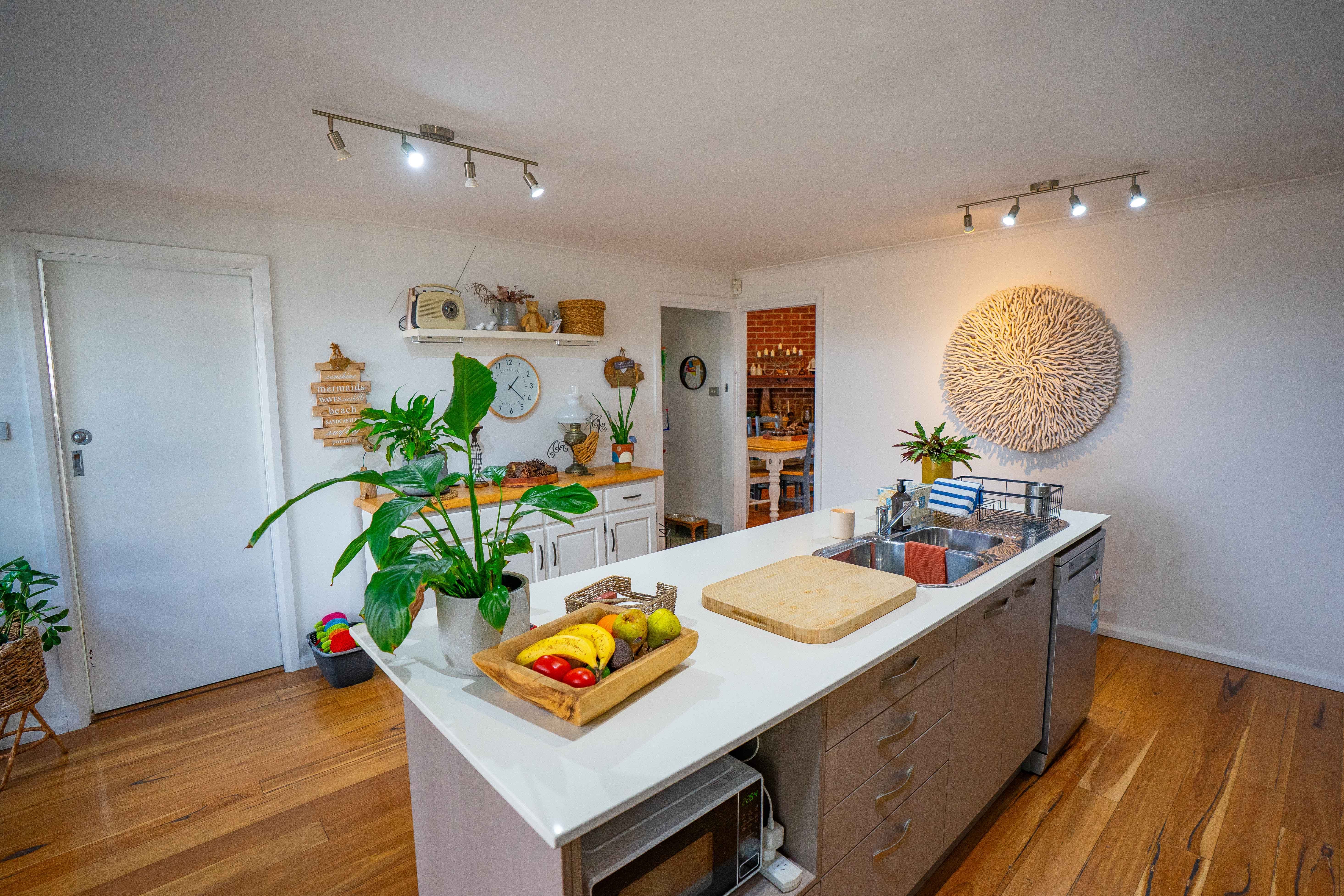 2 Hargrave Street — photo 16 of 21