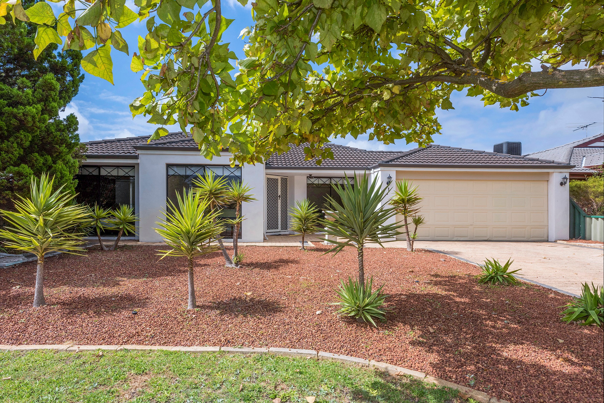 1 Salamanca Parkway, Port Kennedy, WA 6172