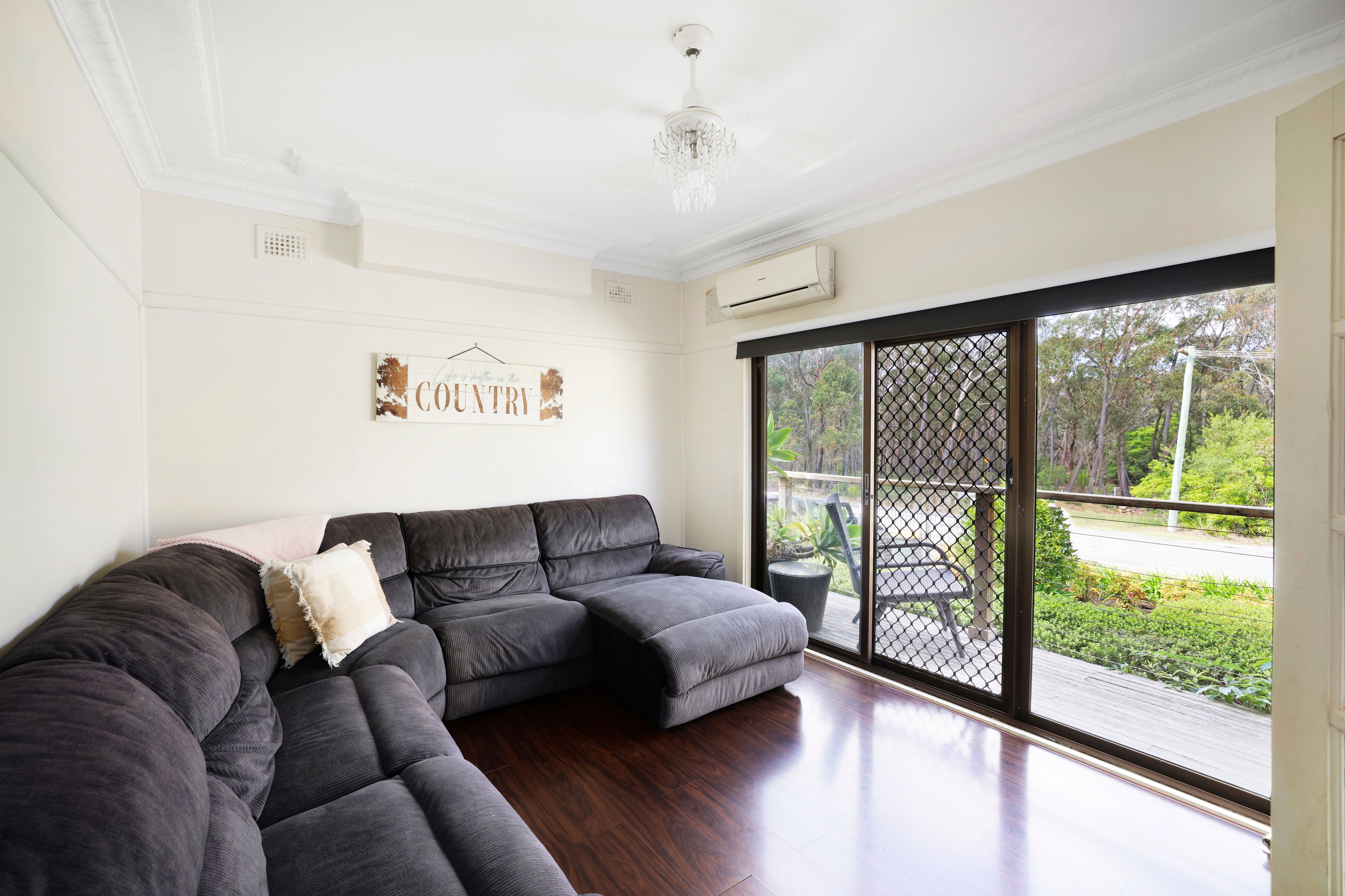 4 Percy Street — photo 4 of 10