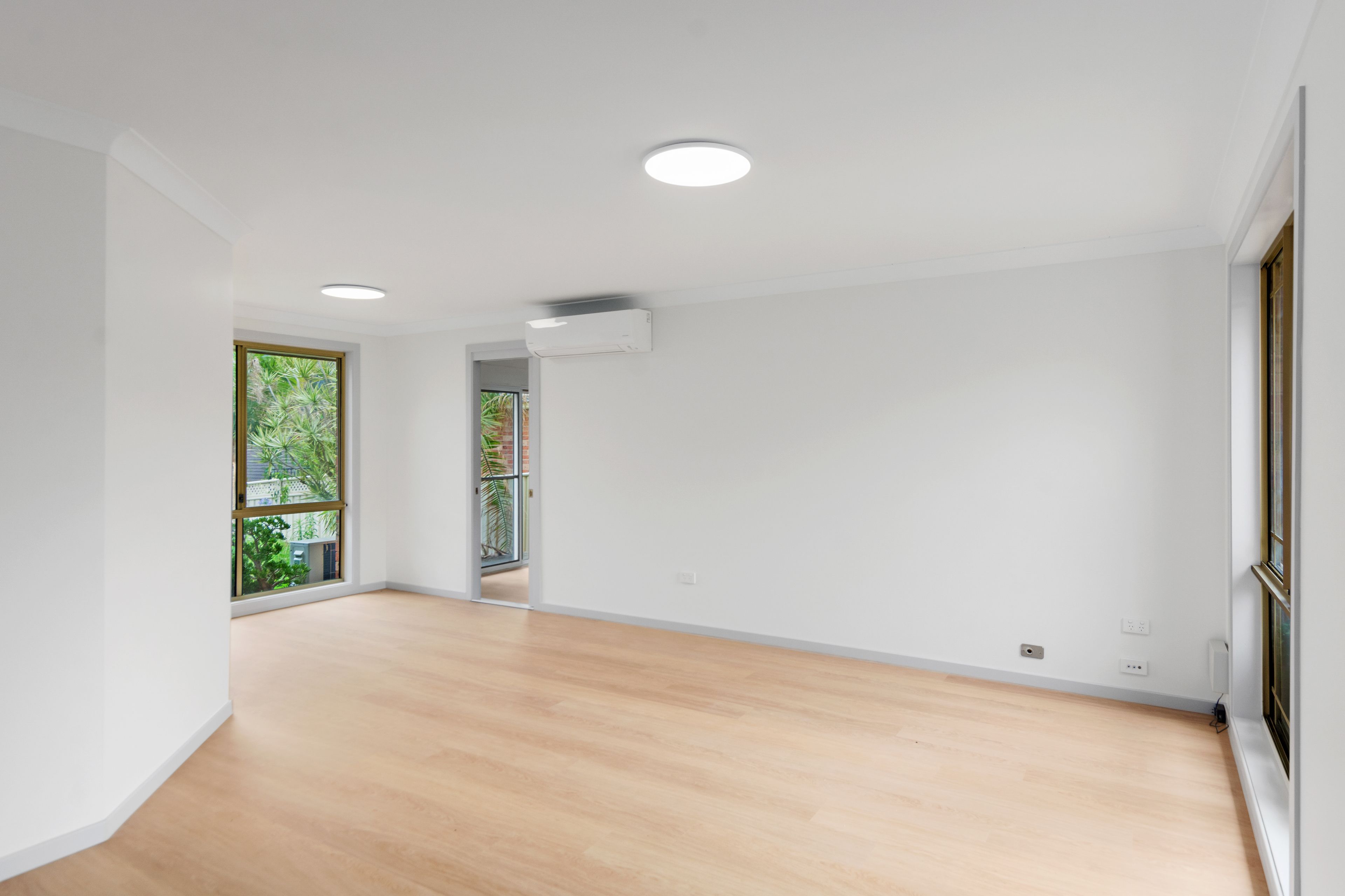 64 Robins Creek Drive, Horsley, NSW 2530