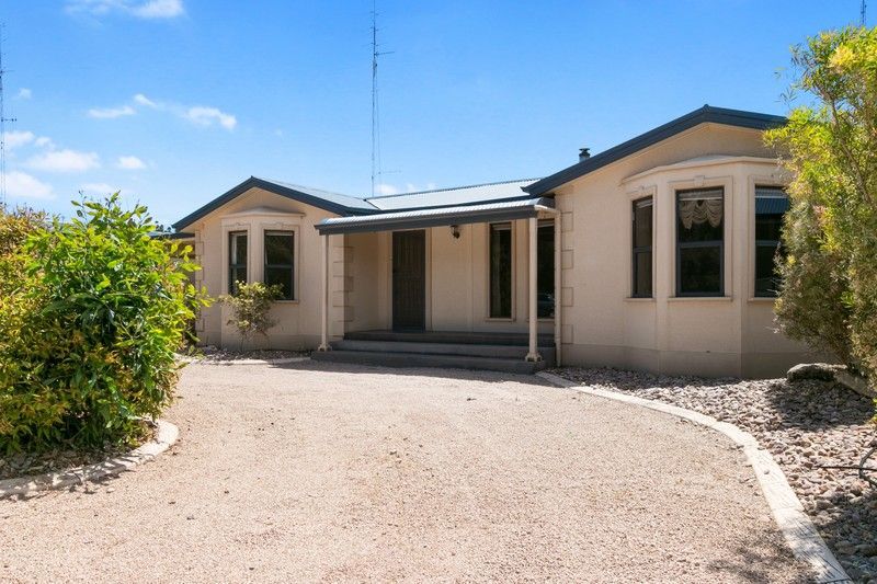 25 Haylock Road, Moonta Bay, SA 5558 Sold House Ray White Yorke