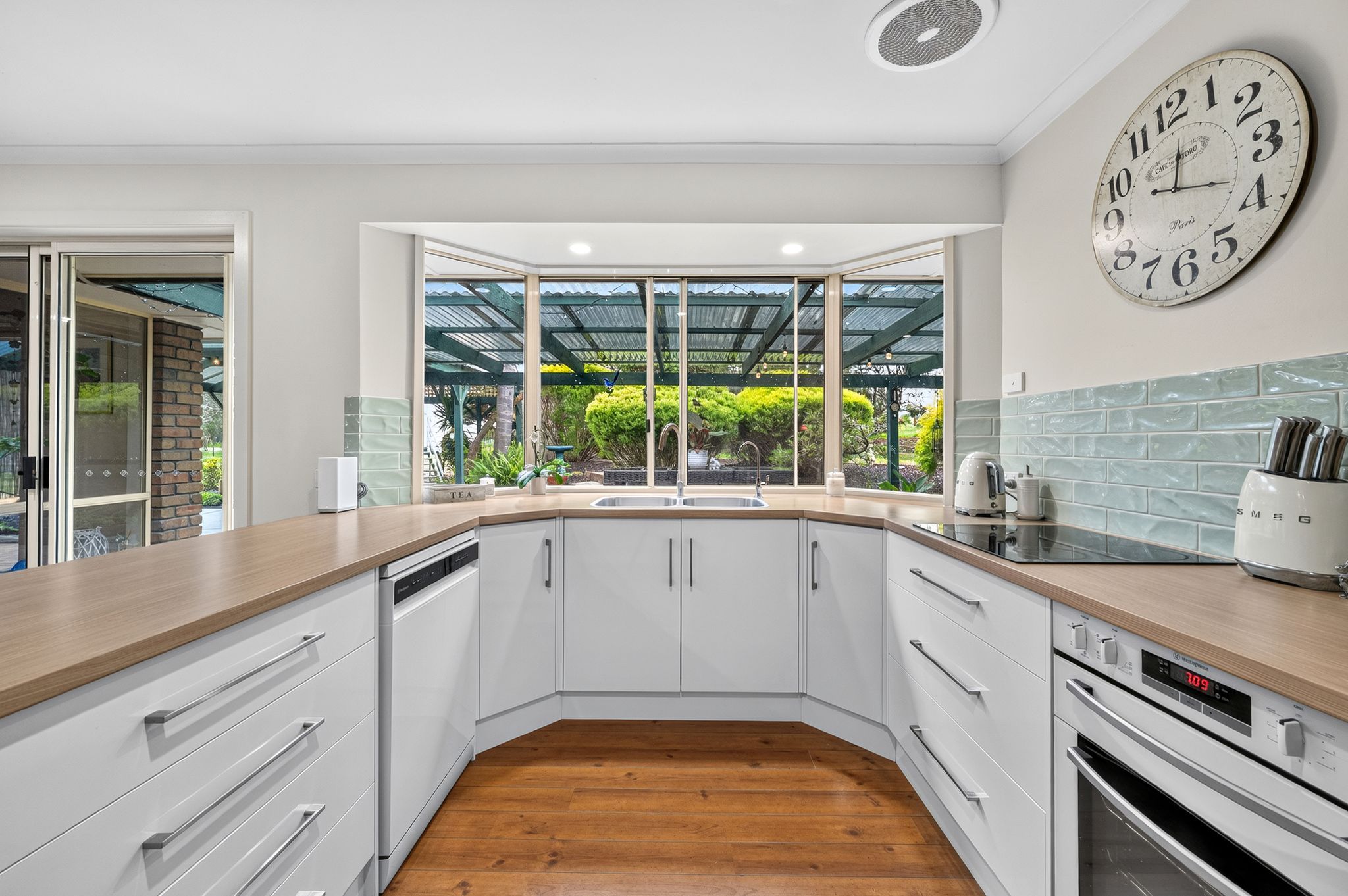 8 Rounsevell Road — photo 9 of 15