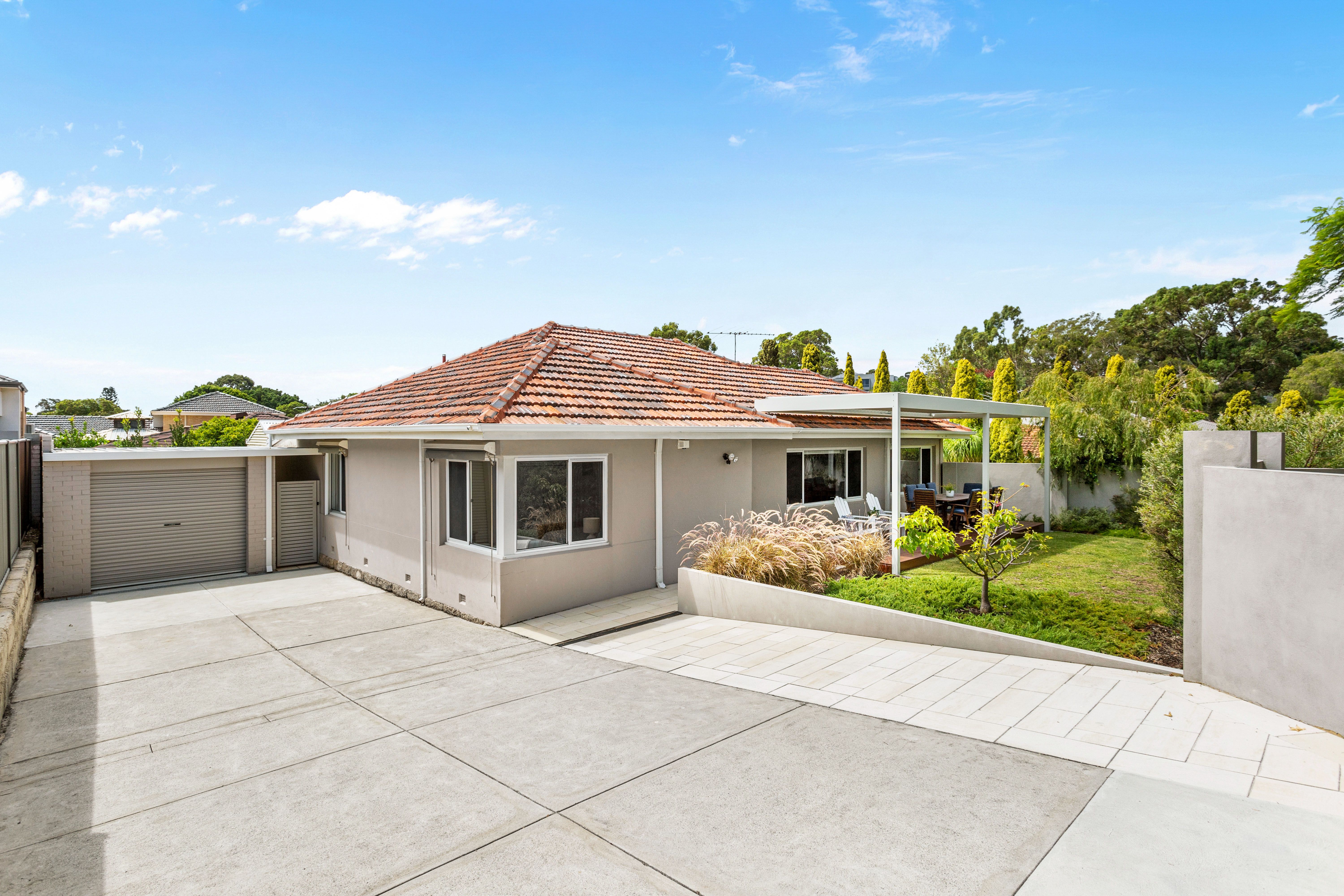 5 Chiswick Street, Wembley Downs, WA 6019