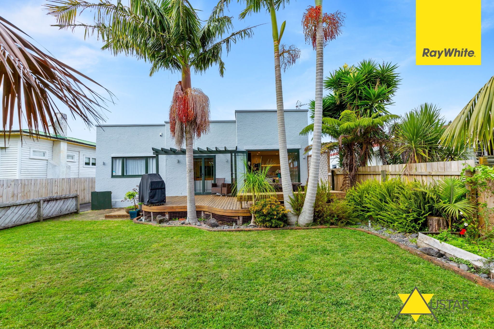 122 Hutchinson Avenue, New Lynn, Waitakere City