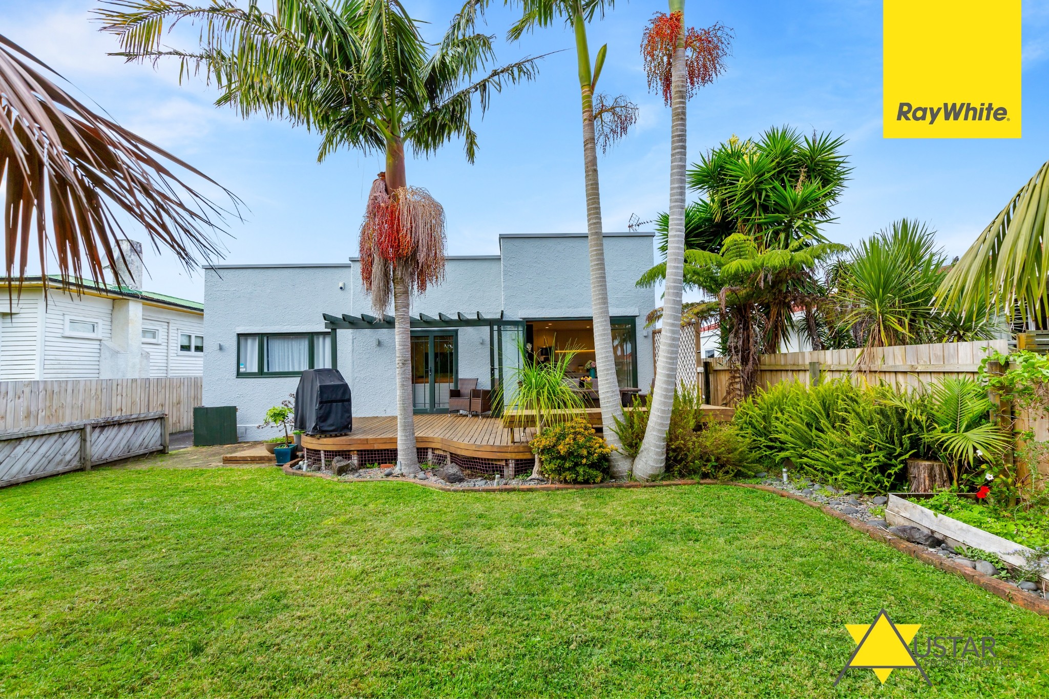 122 Hutchinson Avenue, New Lynn, Waitakere City