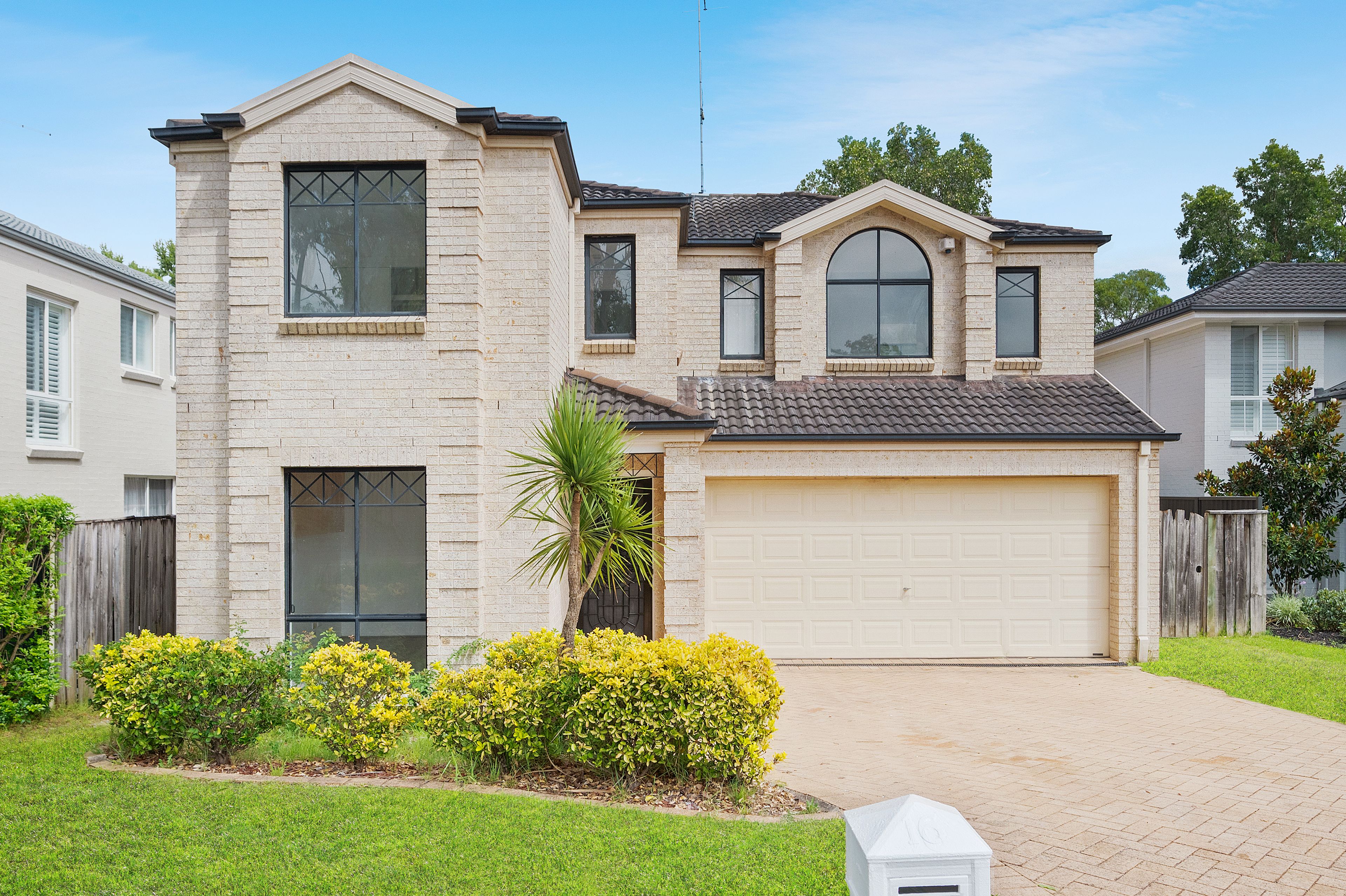 16 Millcroft Way, Beaumont Hills NSW 2155