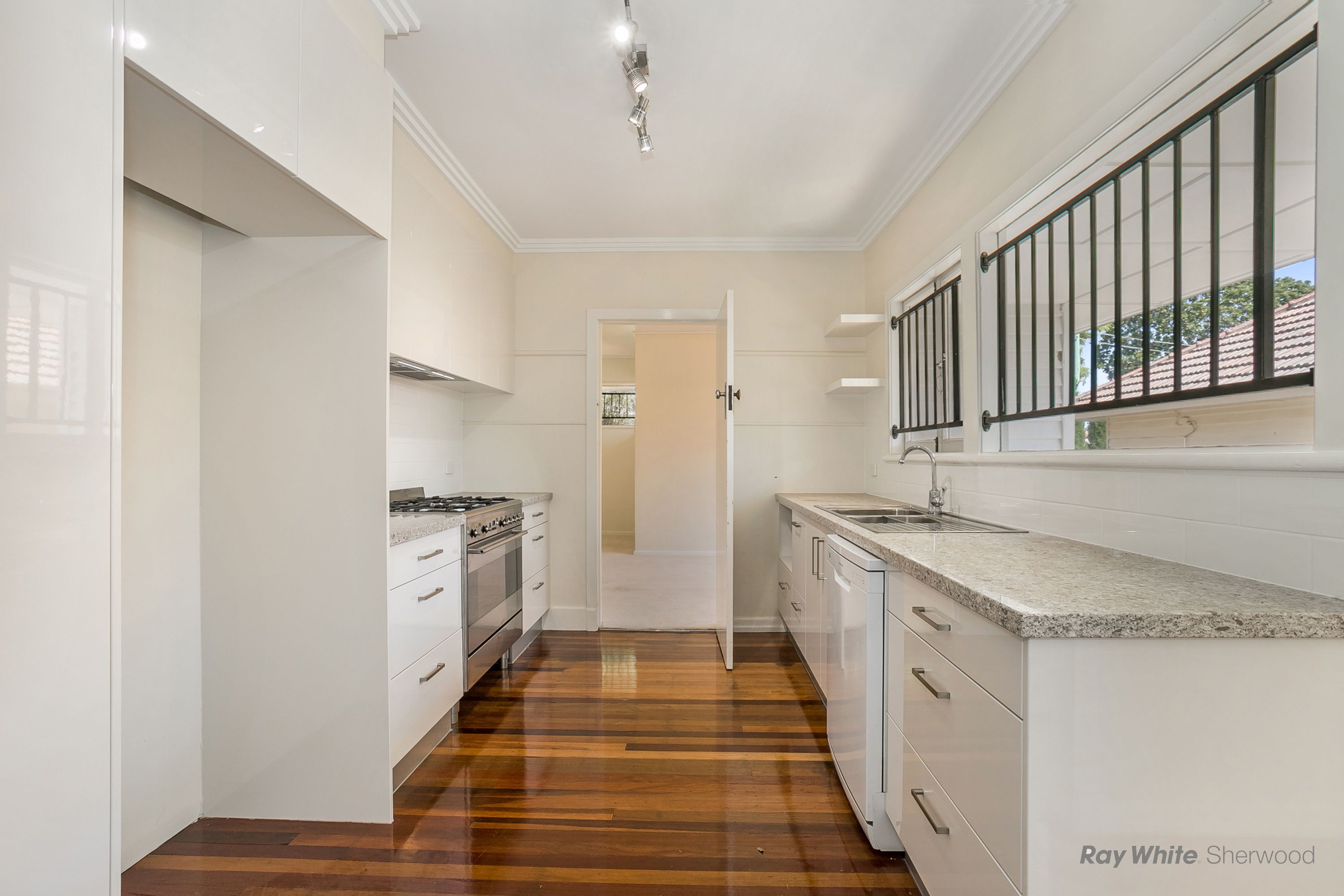 38 Vista Avenue, Tarragindi, QLD 4121
