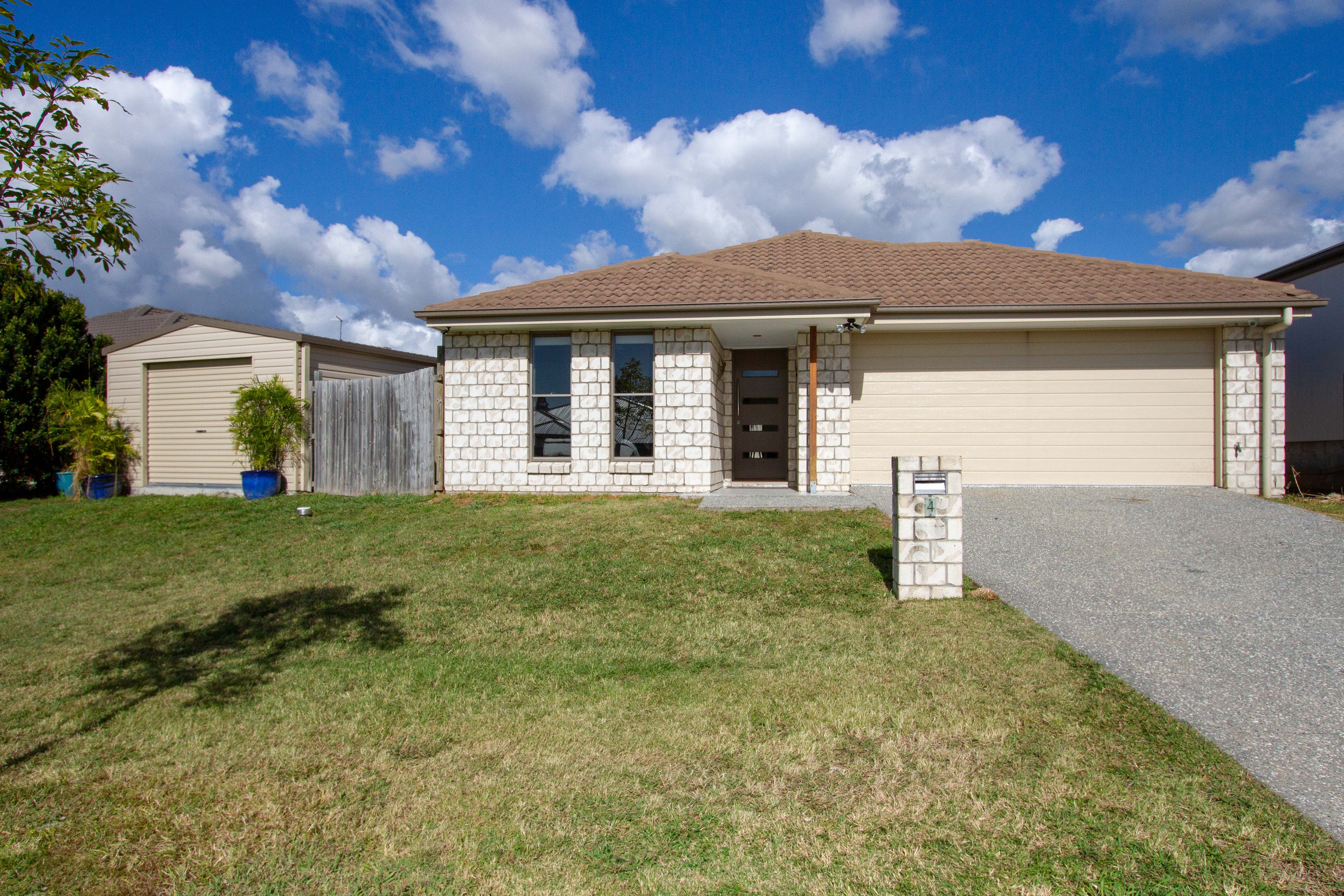 4 Adelaide Crescent, Ormeau Hills QLD 4208