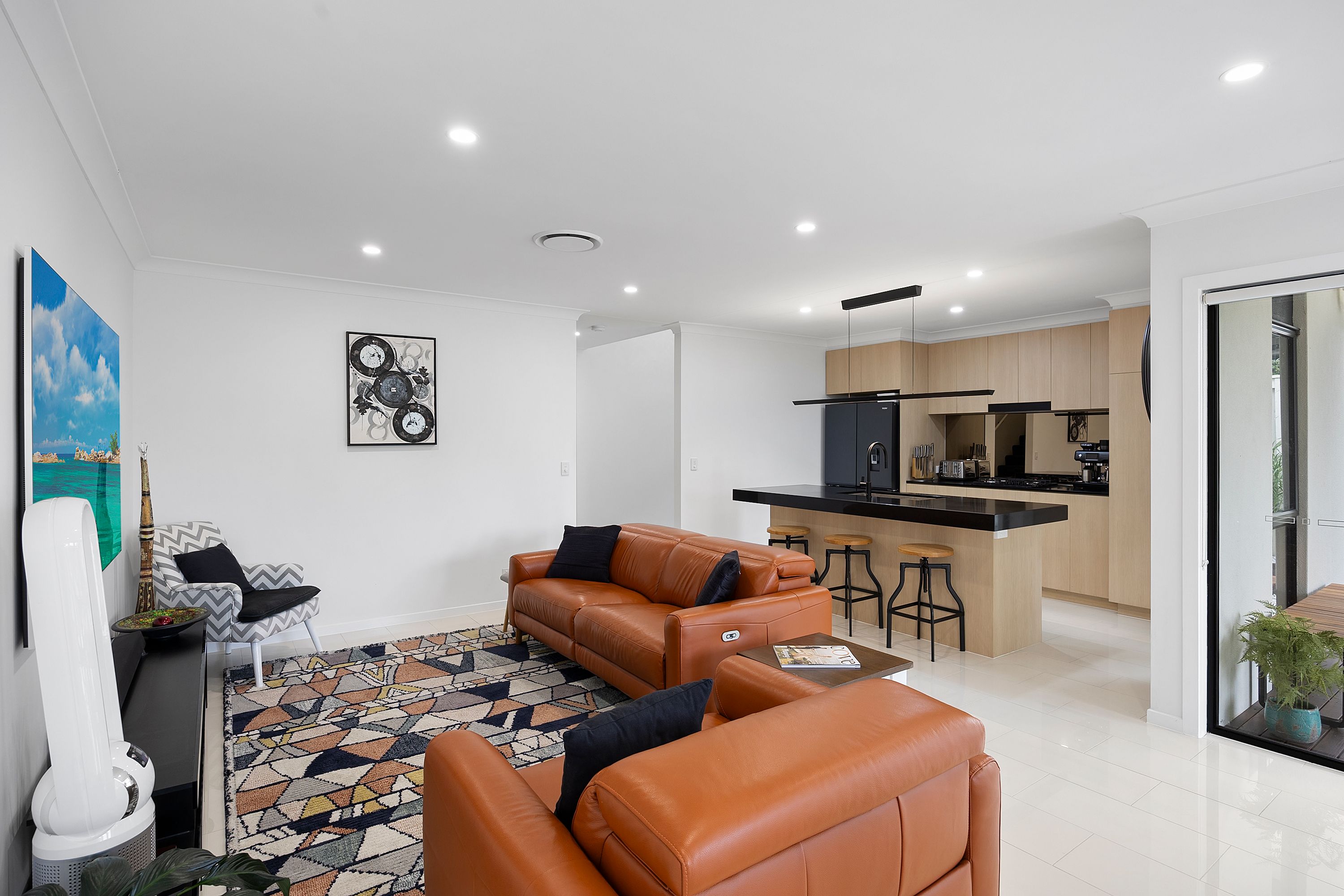 69 Easthill Drive, Robina, QLD 4226 - Sold Townhouse - Ray White Unique ...