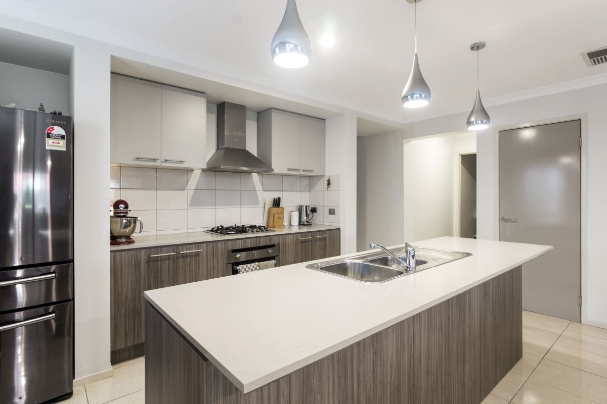 38 Eltham Parade, Wyndham Vale, VIC 3024