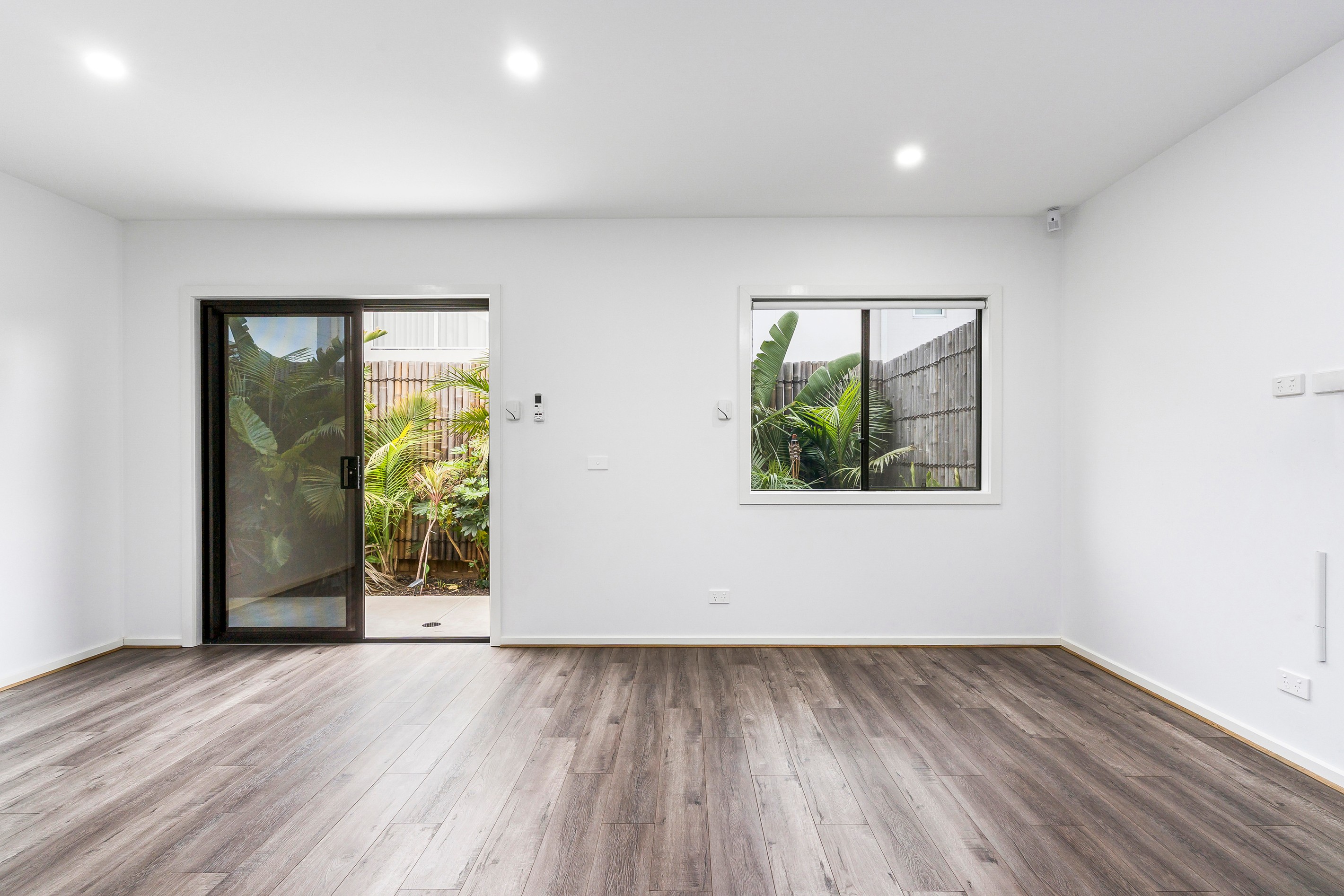 27 Arramont Road, Greenvale, VIC 3059