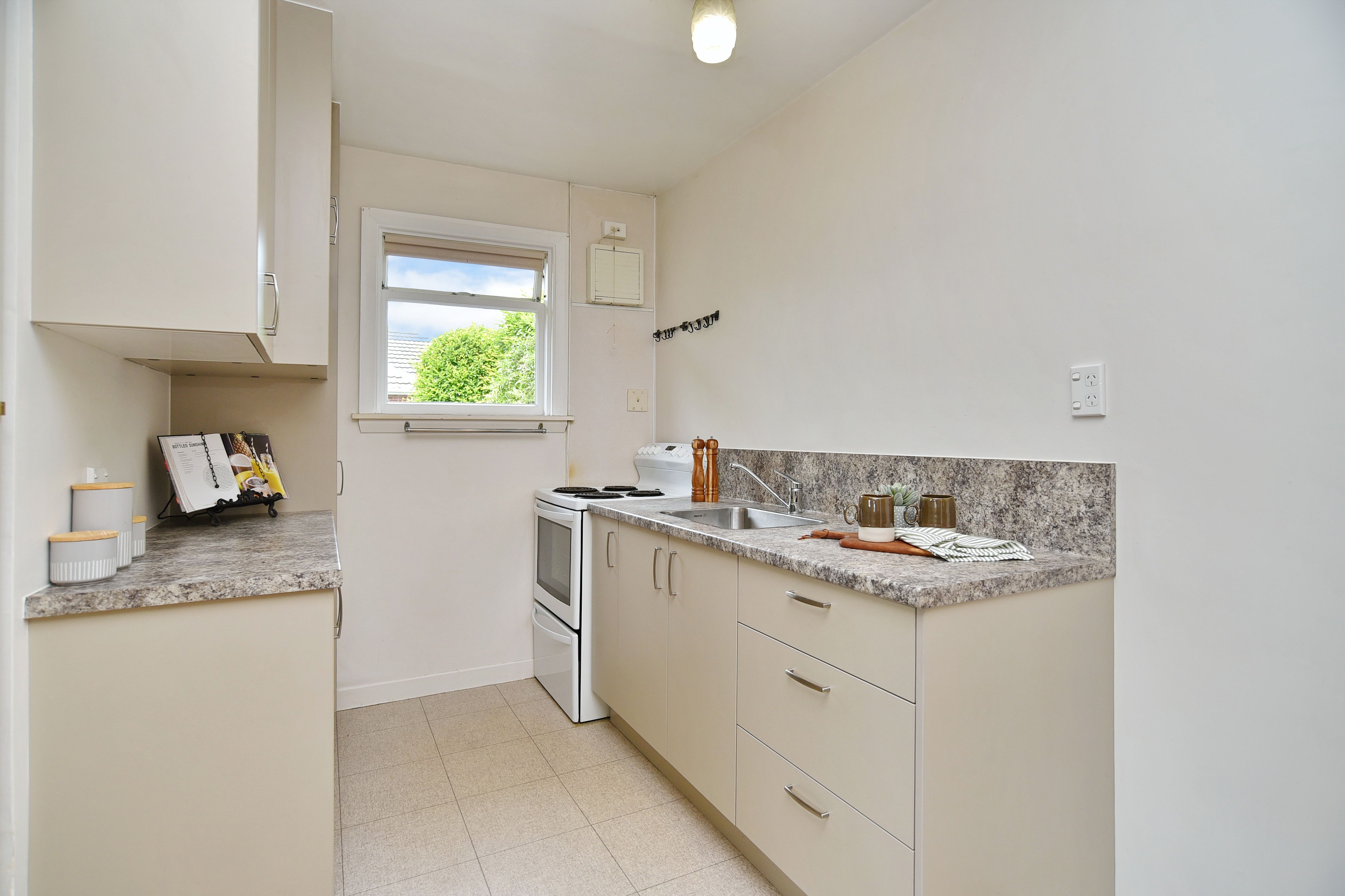 1/182 Condell Avenue, Papanui, Christchurch City