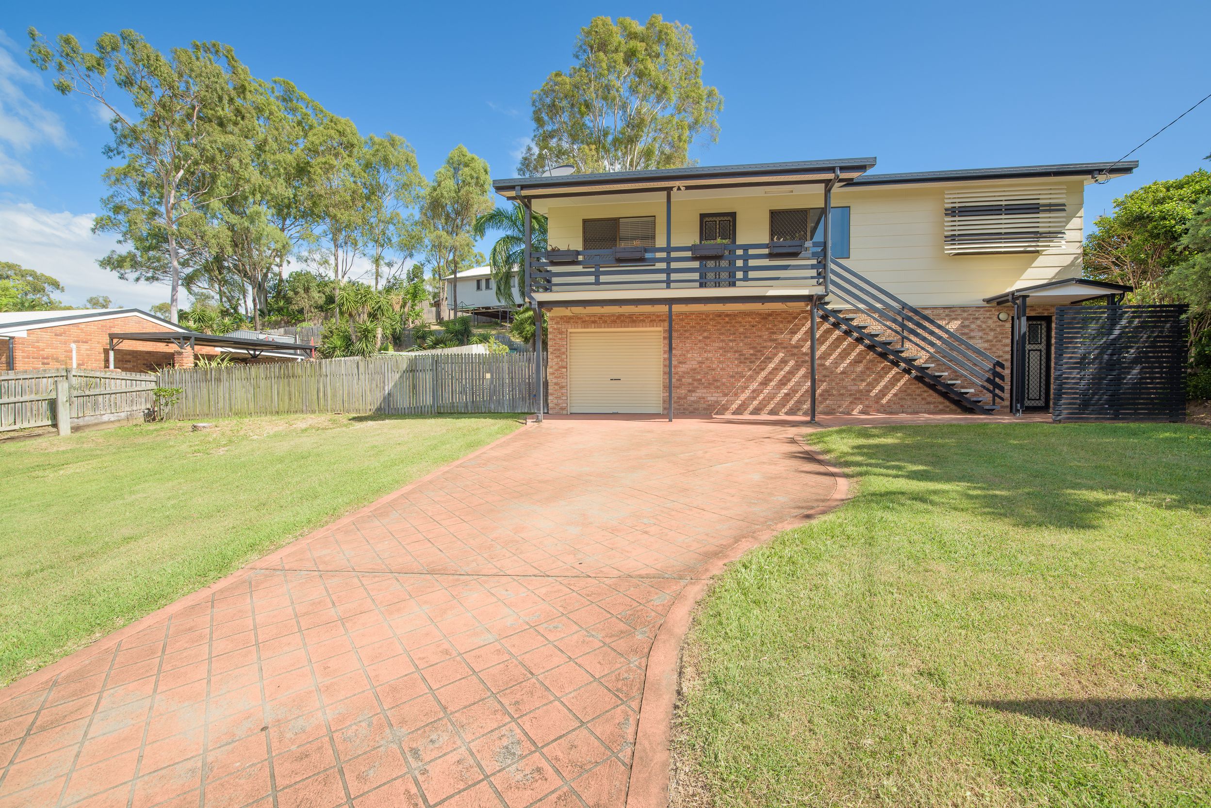 7 Carinya Drive, Clinton QLD 4680