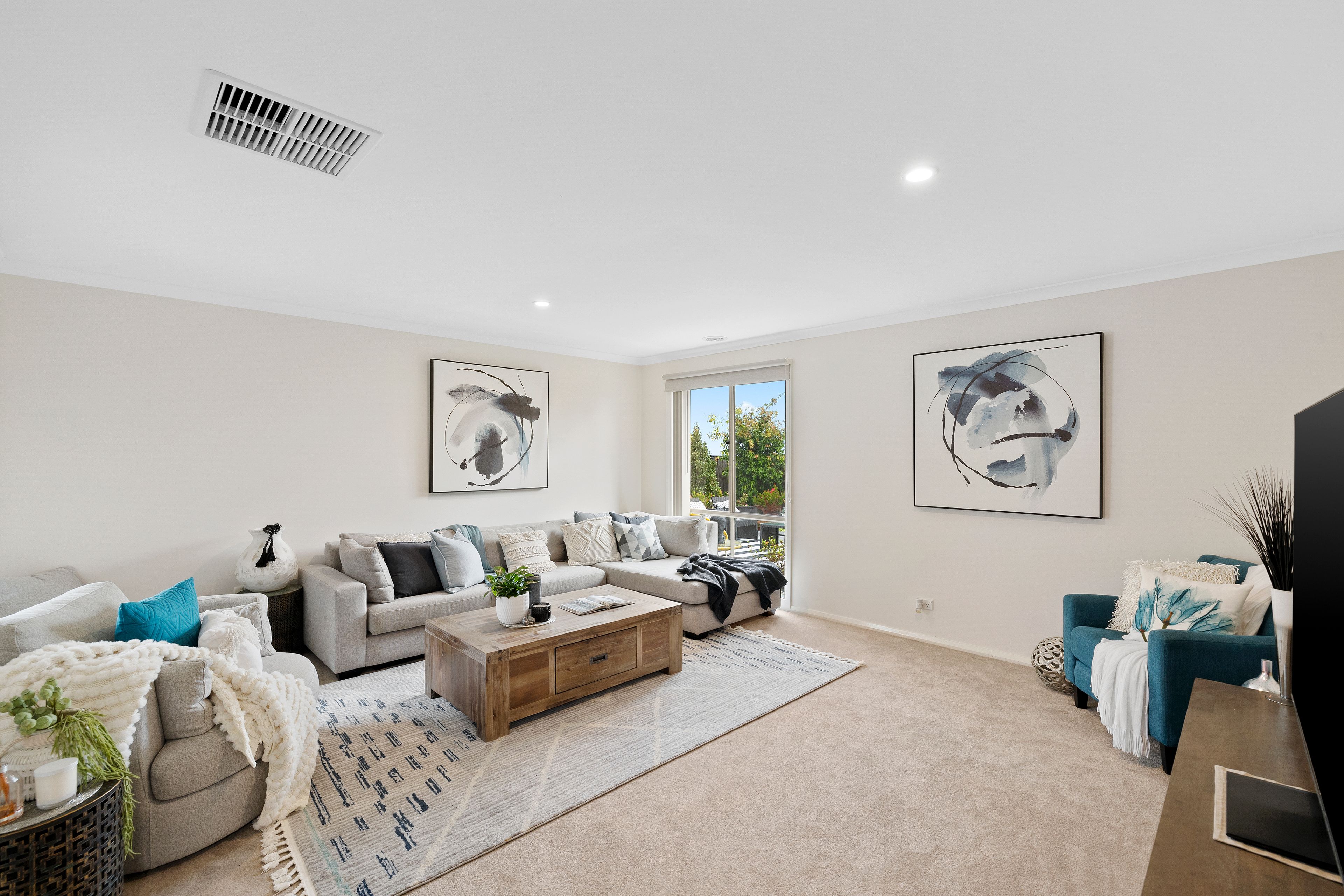 58 Windermere Boulevard, Pakenham, VIC 3810