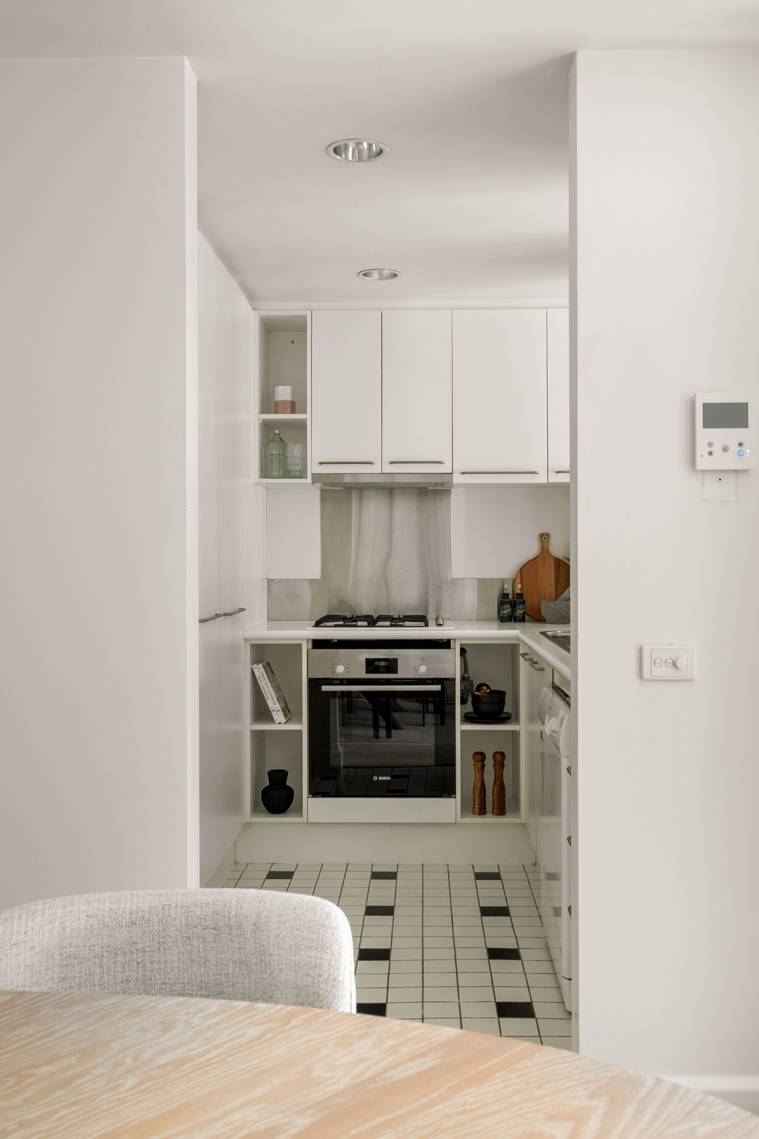 5/211 Wellington Parade South — photo 9 of 22