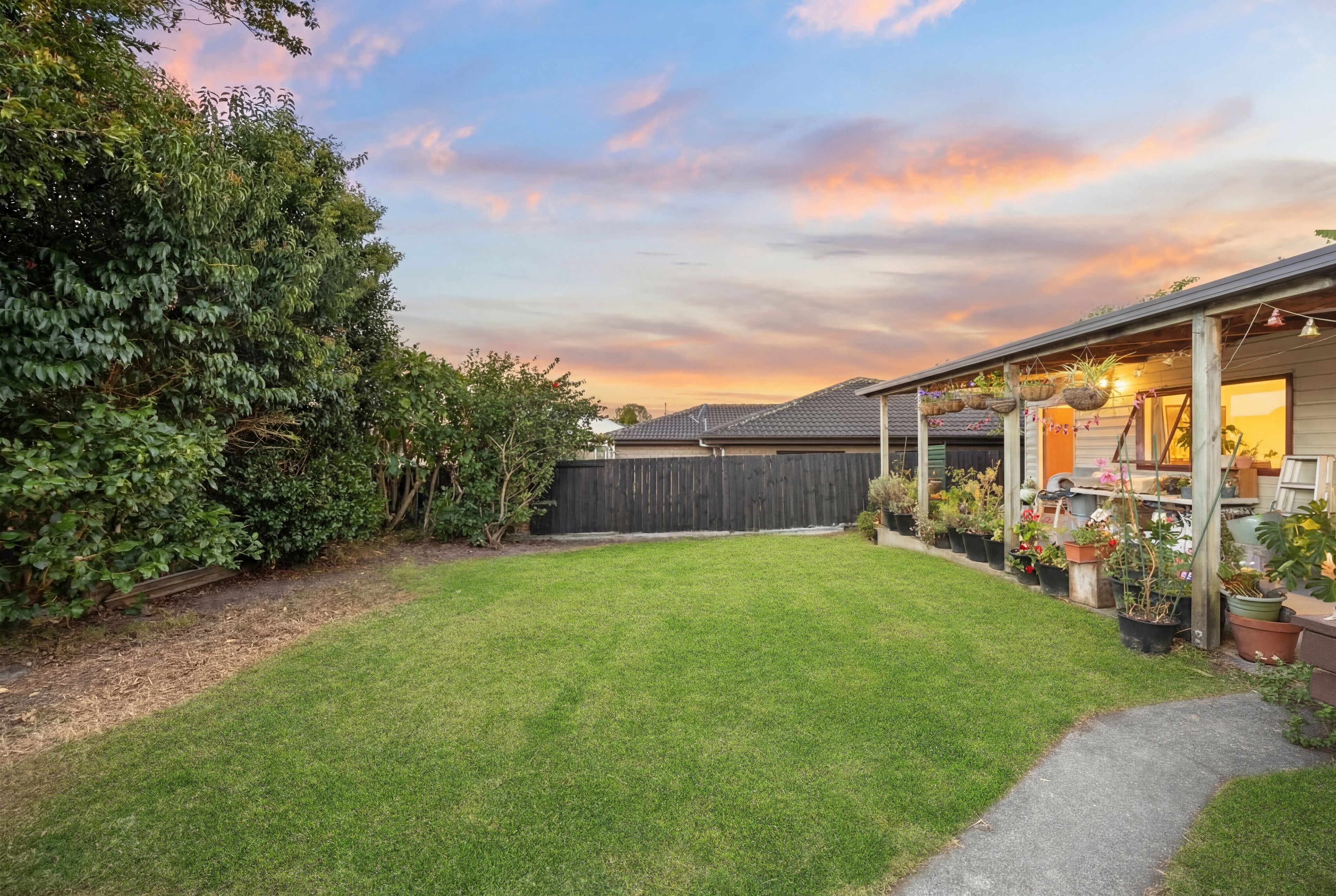 4037A Great North Road, Glen Eden, Waitakere City