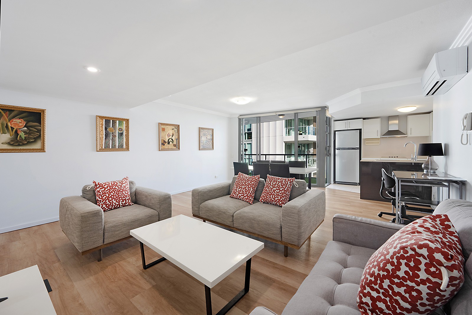 704/89 Landsborough Avenue, Scarborough, QLD 4020