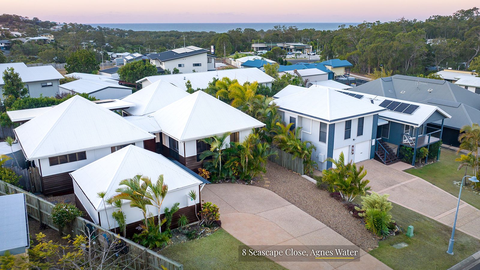 8 Seascape Close — photo 3 of 30