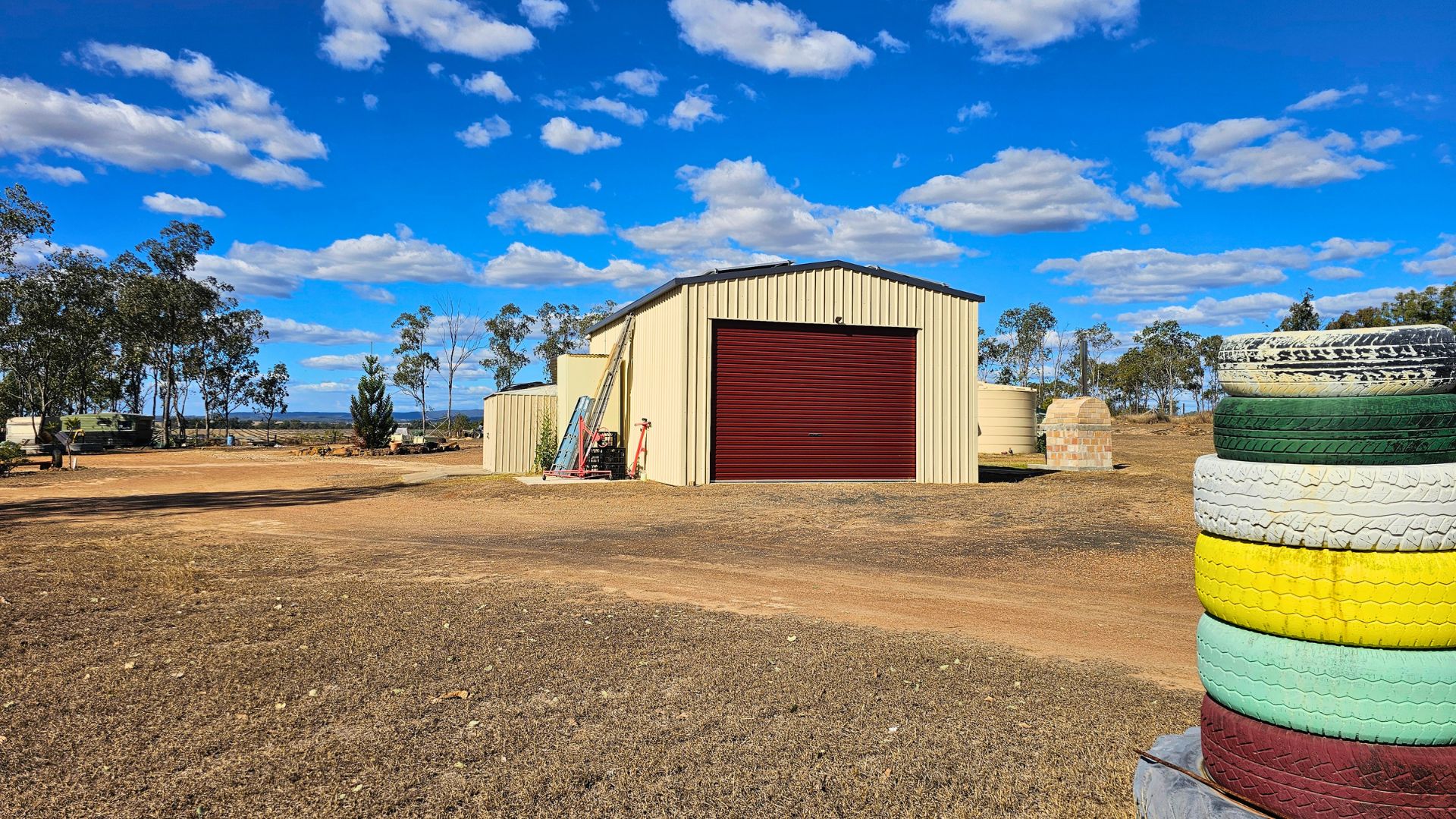 17 John Street — photo from Ray White Rural Gayndah