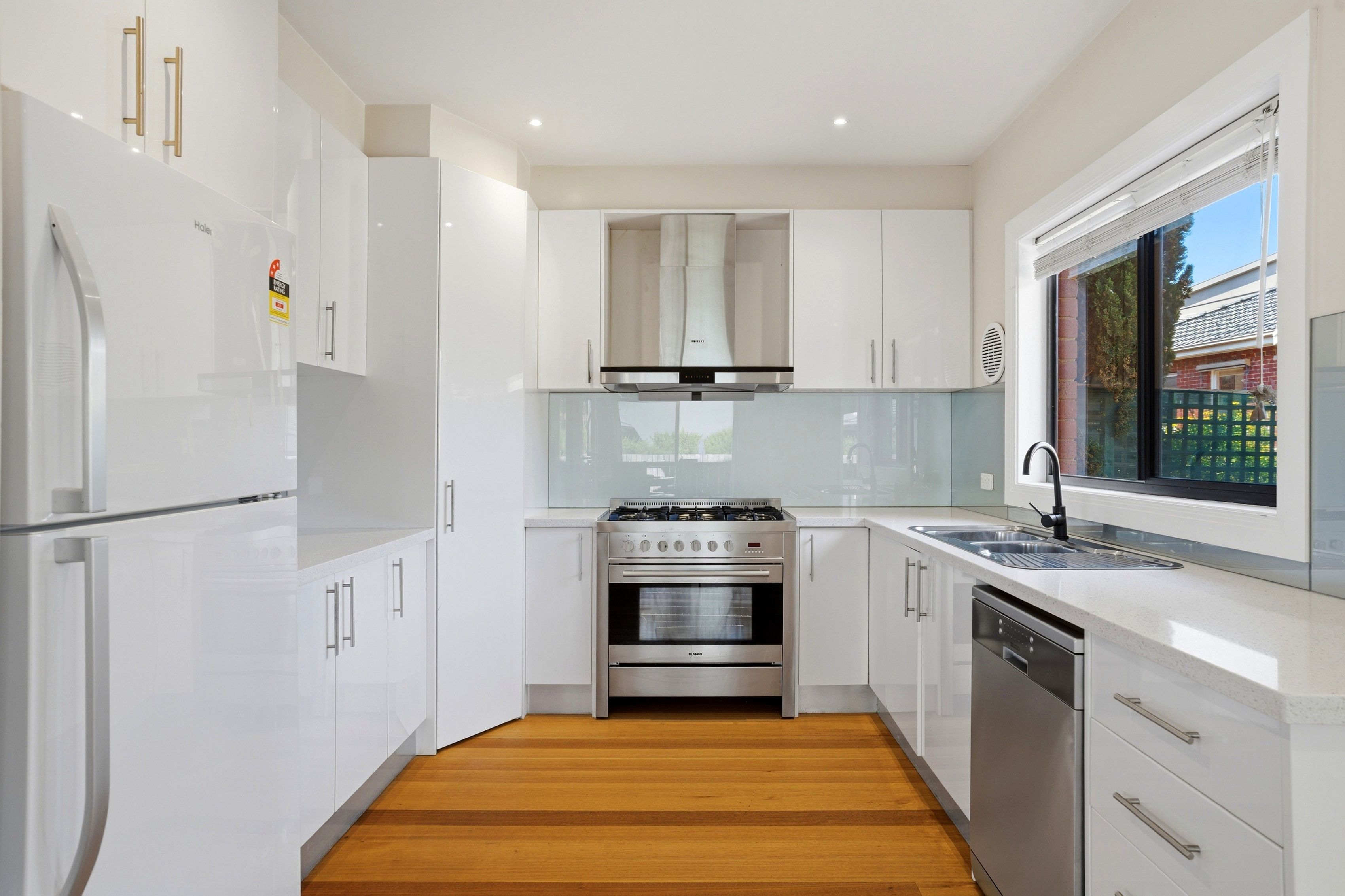 1/33A Hatfield Street — photo 5 of 11